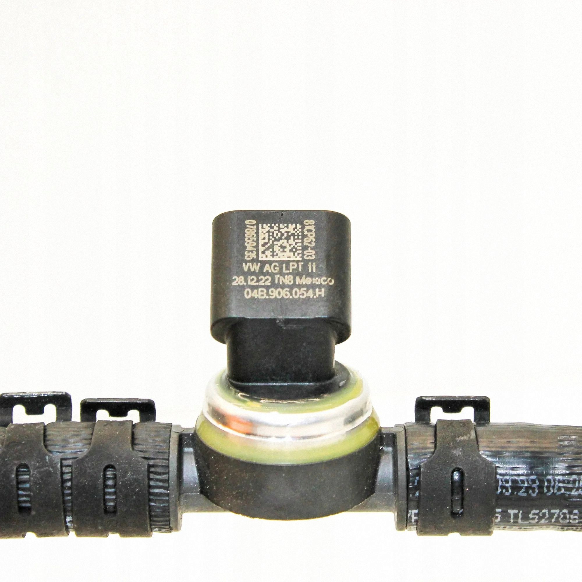 Audi A6 S6 C8 4K Capteur Pression Carburant 04B906054H image 3