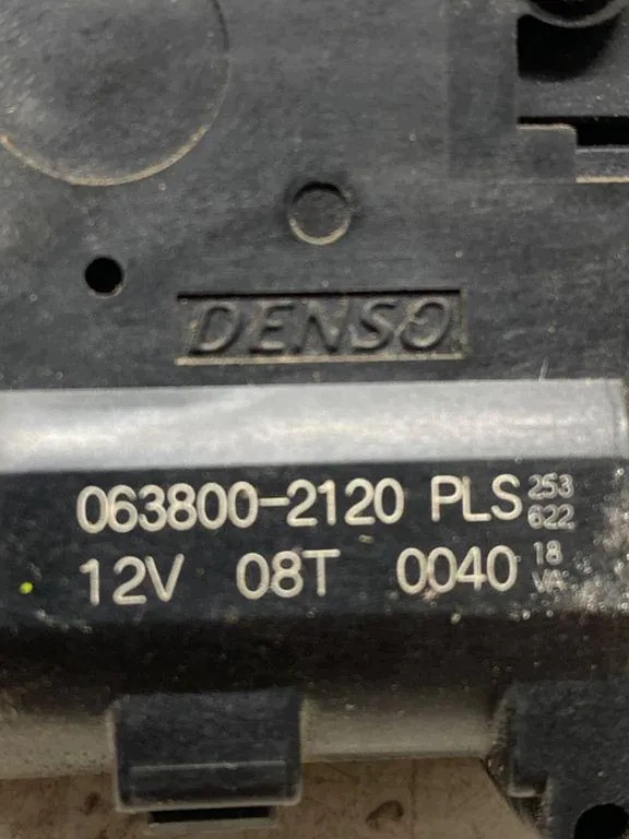 Toyota RAV4 IV Klepdeksel Actuator 08T0040 image 5