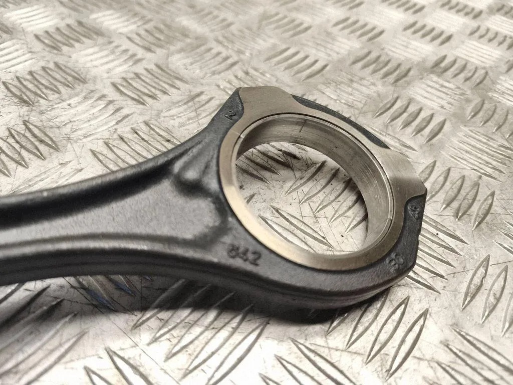Piston Mercedes-Benz C W204 3.0D 165kW 2010 image 3