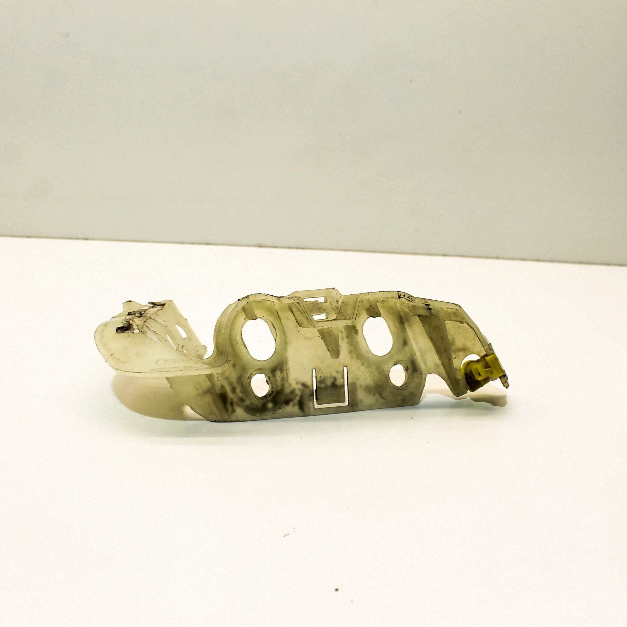 Bevestiging spatbord rechts Audi RS5 8W6807284A image 3