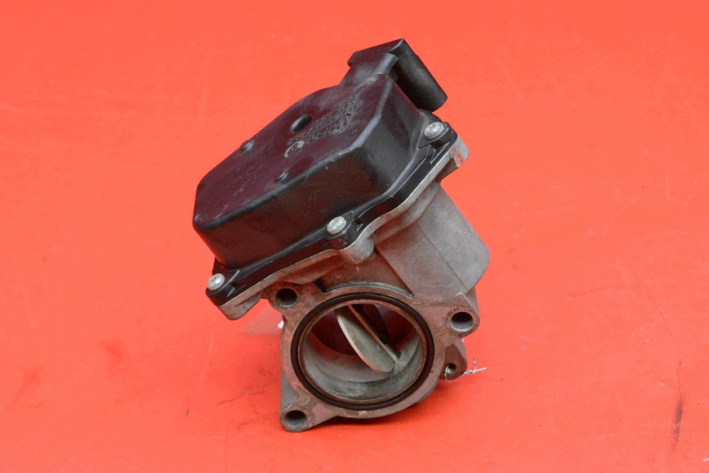 Cuerpo de aceleración 03G128063F VW Golf 6 image 3