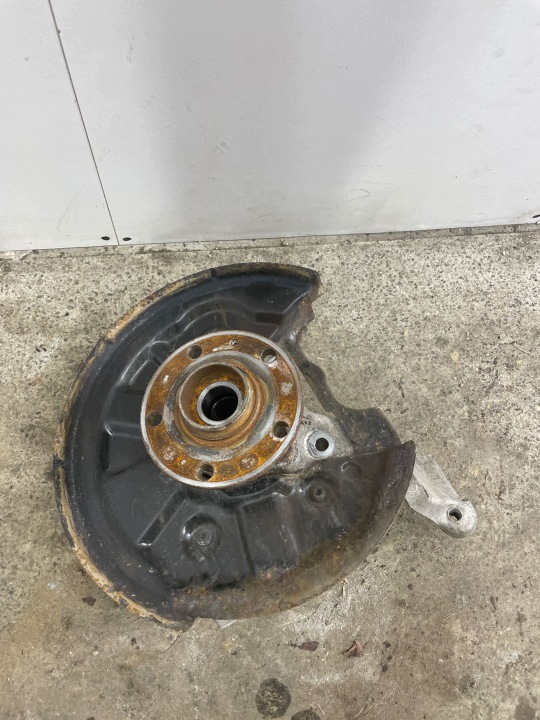 Braccio oscillante posteriore Seat Leon (5F) 5Q0505436
