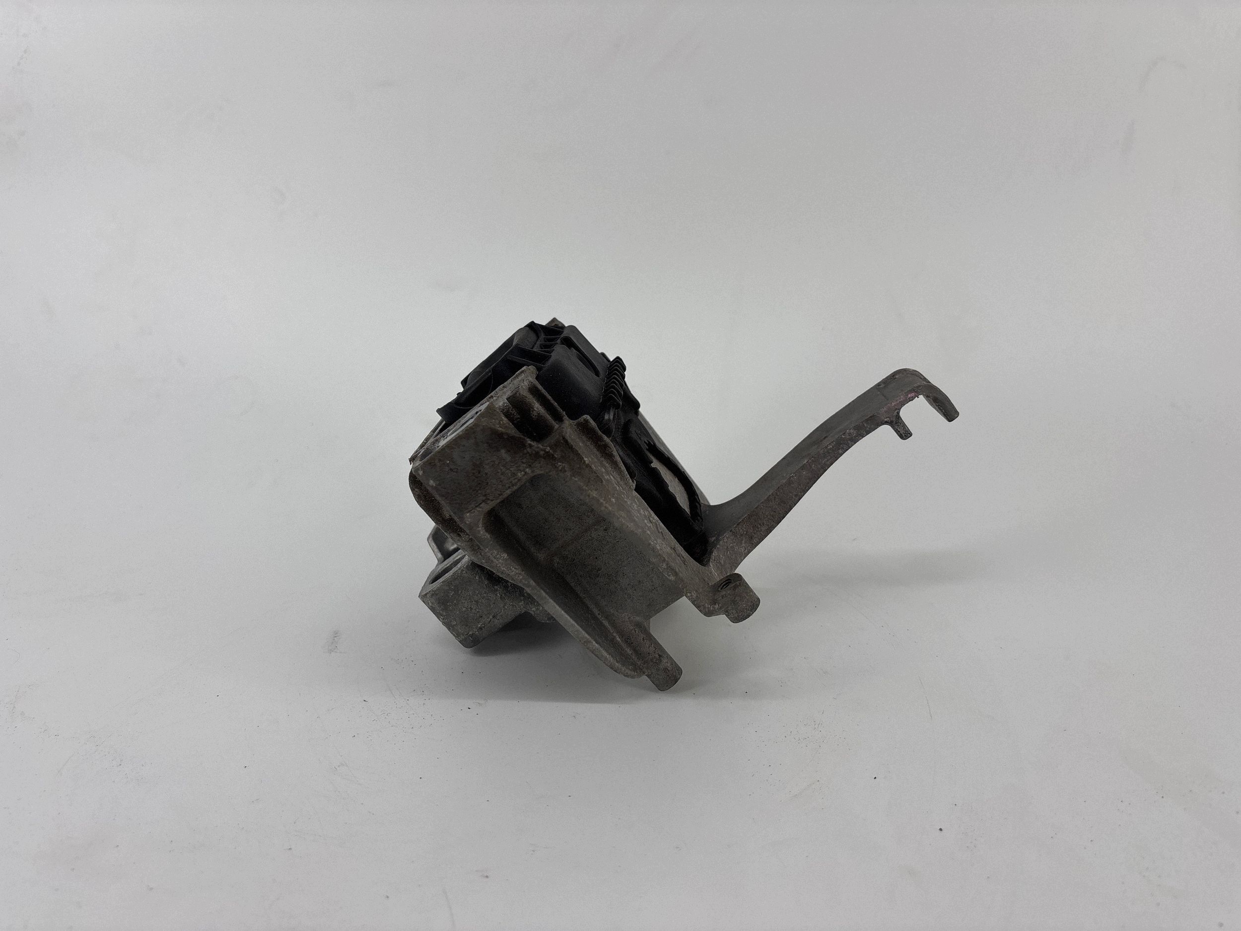 Motor do Seat Leon (5F) 5WA199262E Usado image 4