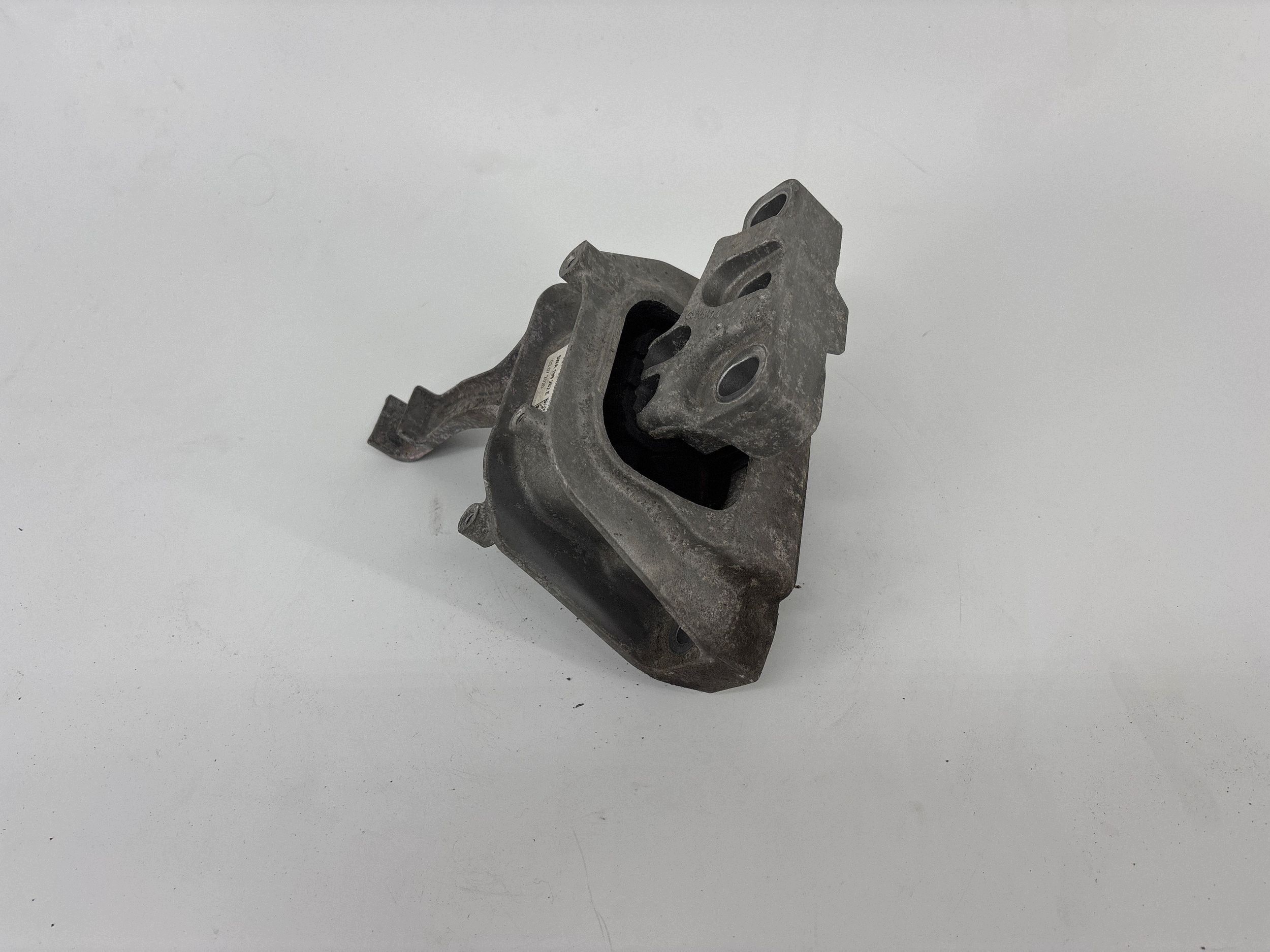 Motor do Seat Leon (5F) 5WA199262E Usado image 6