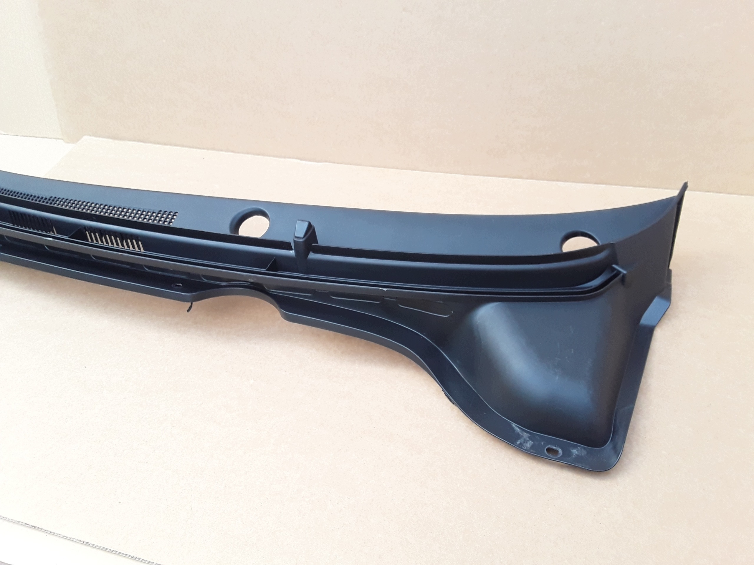 Piso bajo parabrisas Hyundai i20 II Lift 2020 image 3