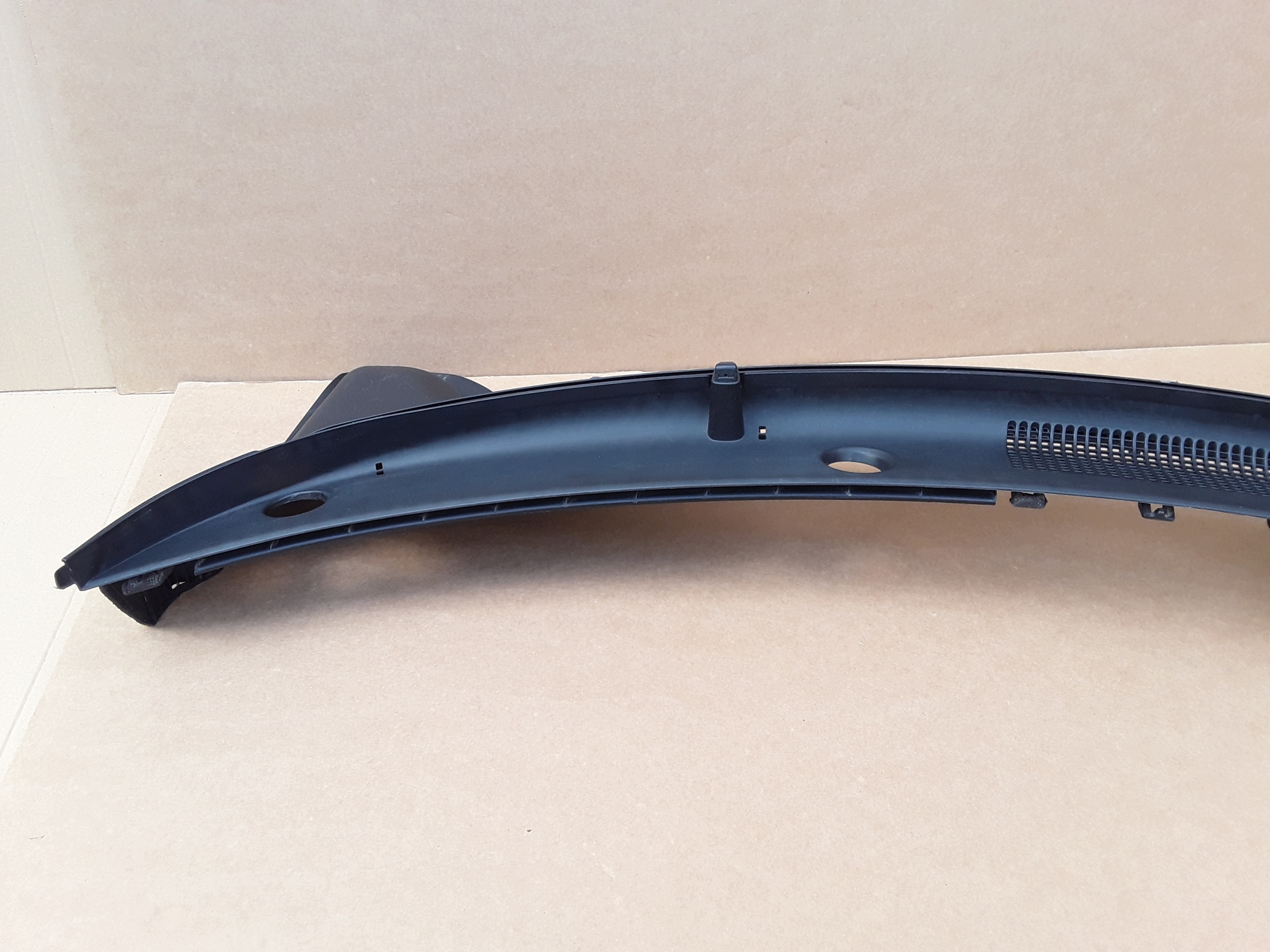 Piso bajo parabrisas Hyundai i20 II Lift 2020 image 5