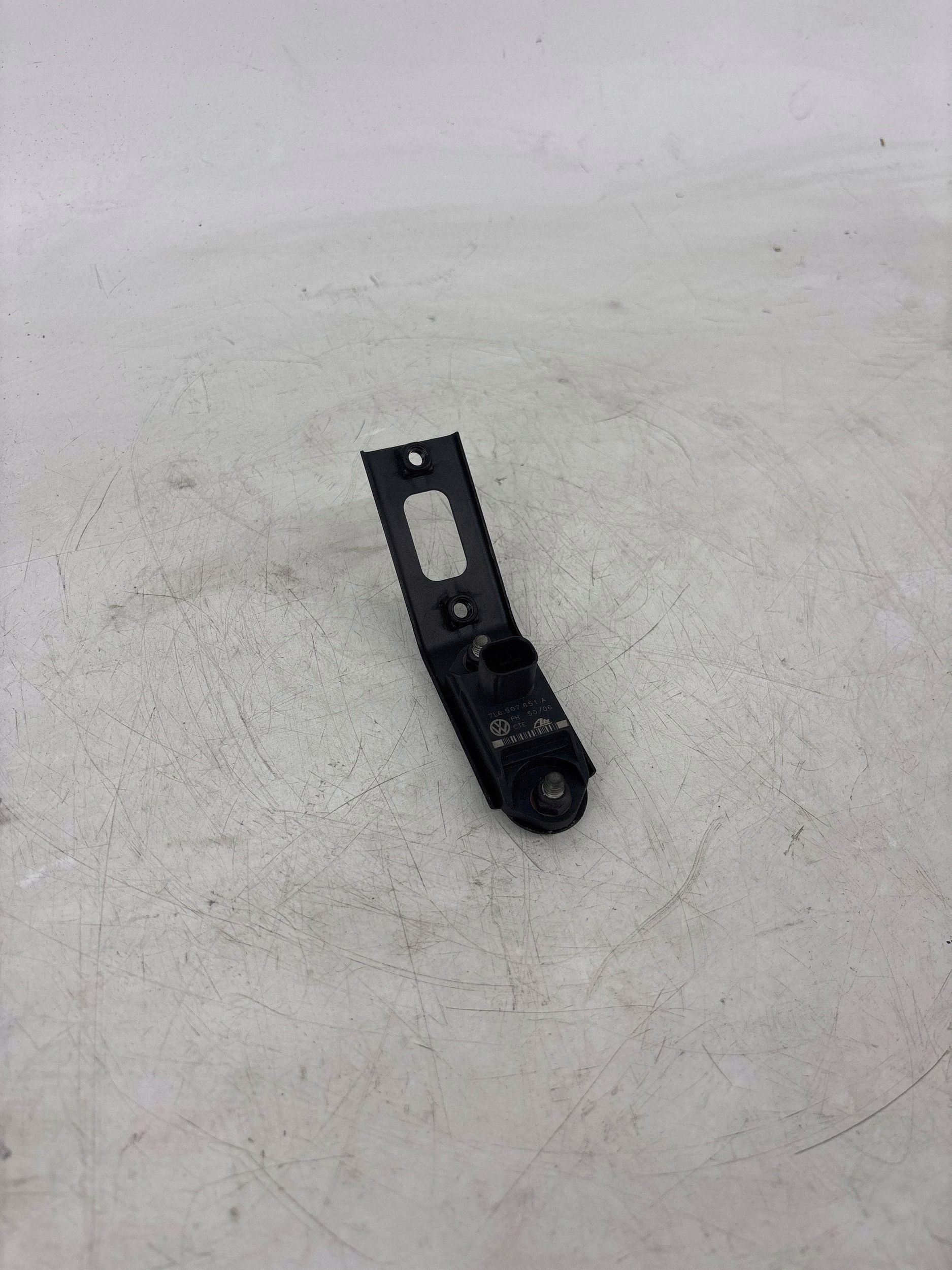Porsche Cayenne 4.8 V8 sensor 7L6907651A image 5