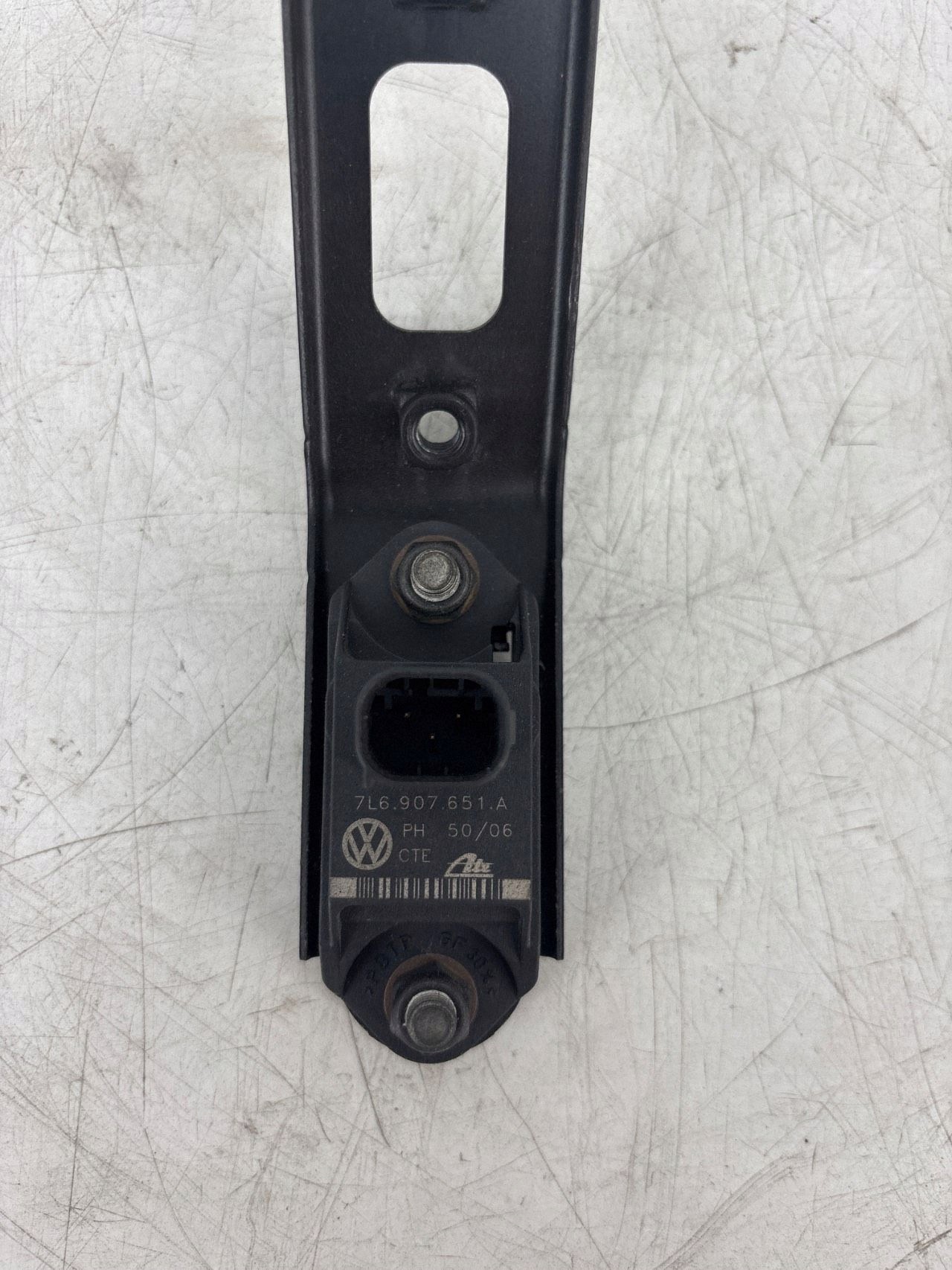Porsche Cayenne 4.8 V8 sensor 7L6907651A image 7