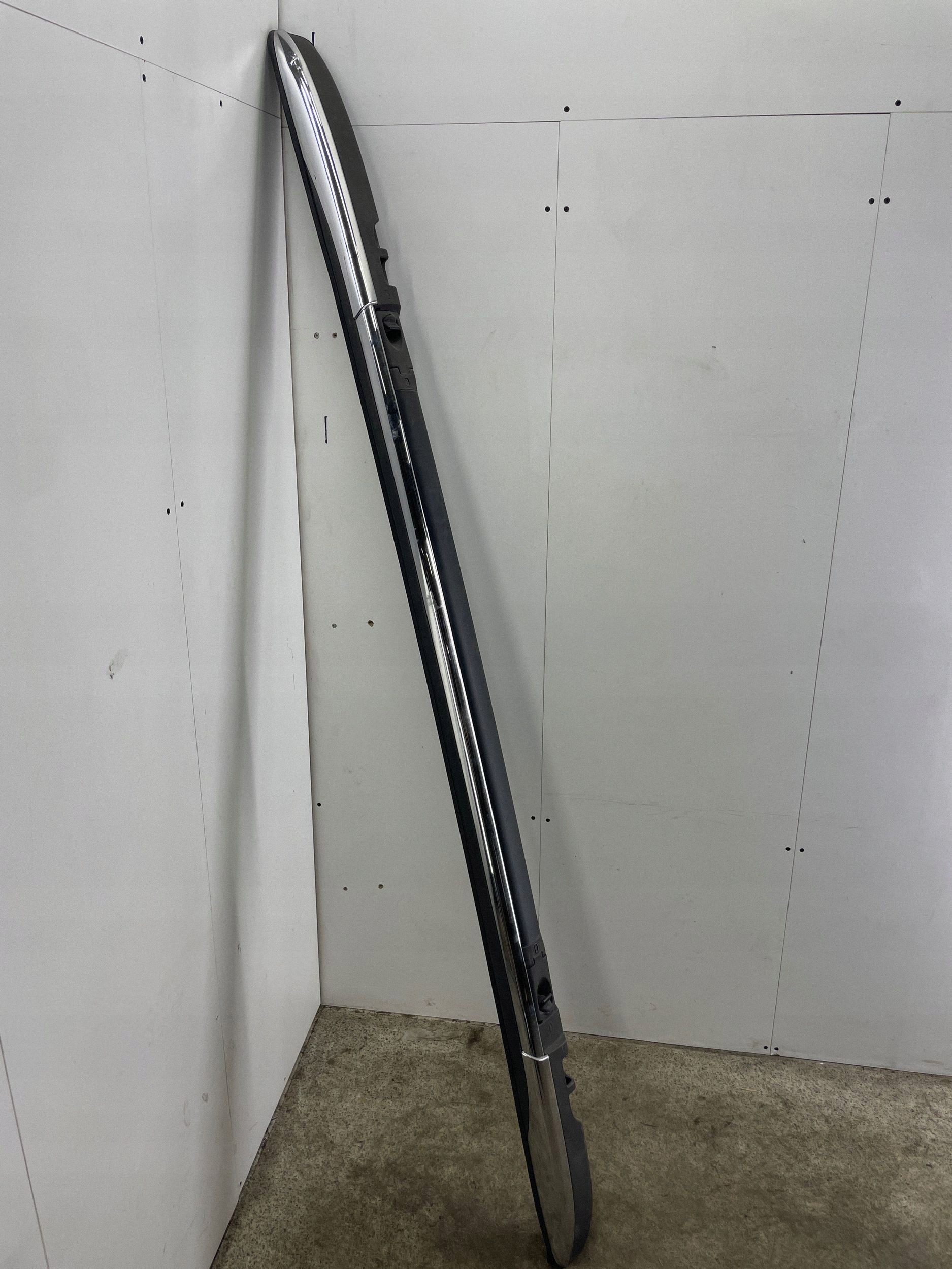 Chrysler Pacifica 2018 Vänster sidoreling 68227987AF image 4