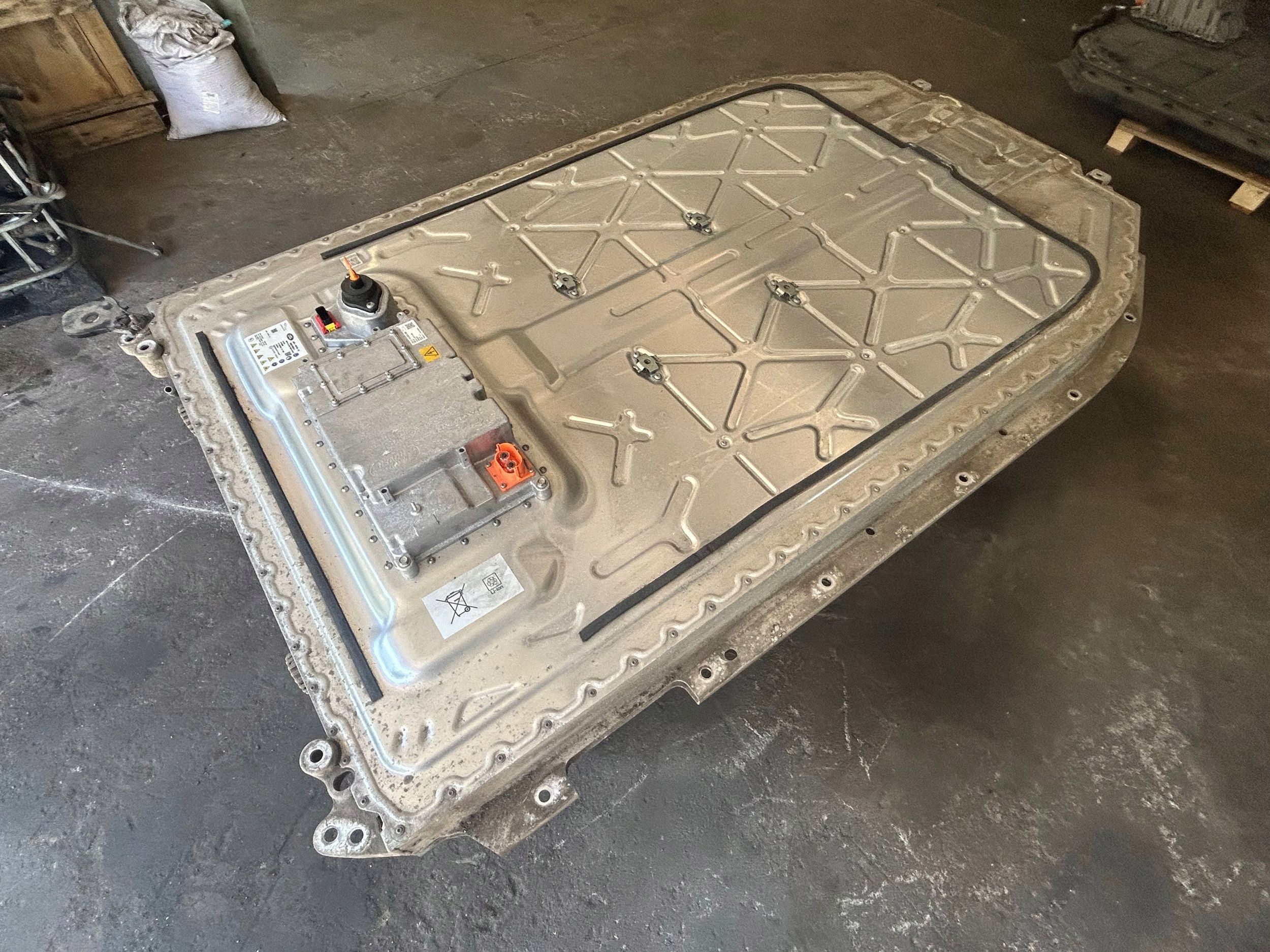 2018 Jaguar I-Pace Traction Battery HEV/EV J9D310B759CD image 3