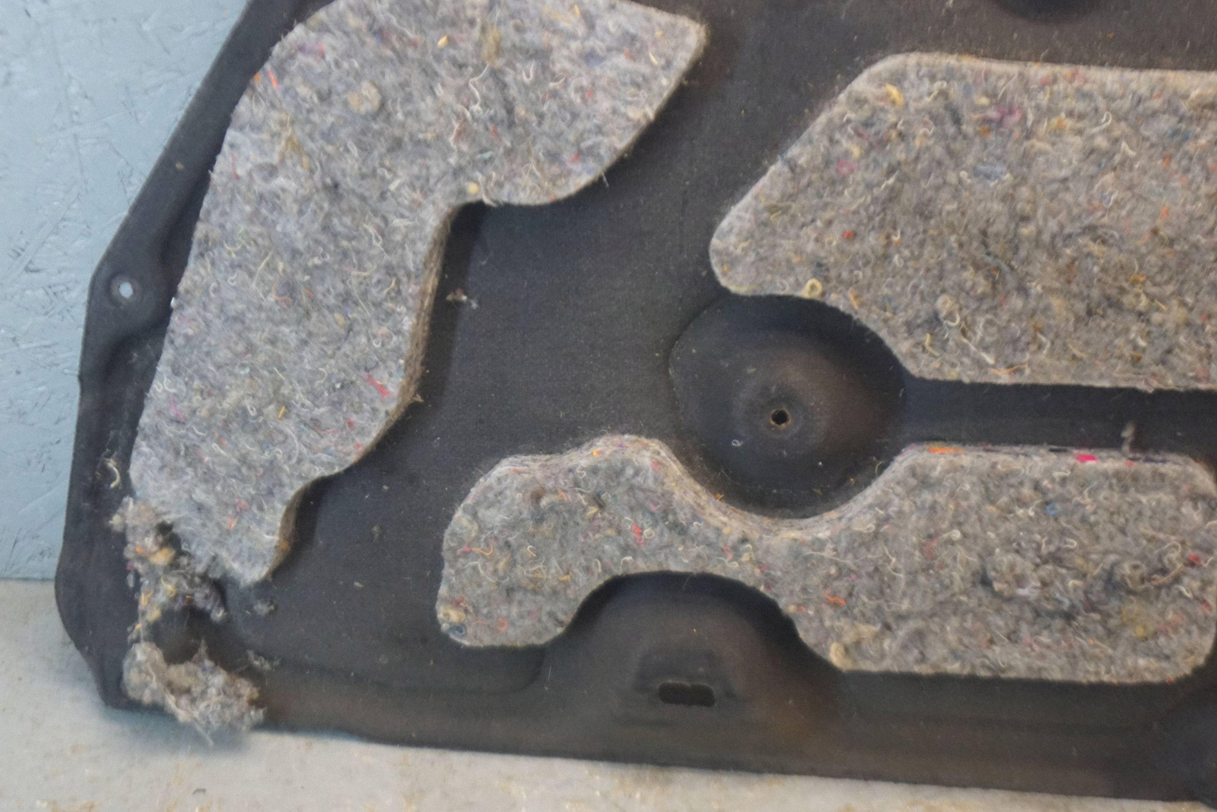 Inserts d'insonorisation capot Honda CR-V III Lift (W997) image 9