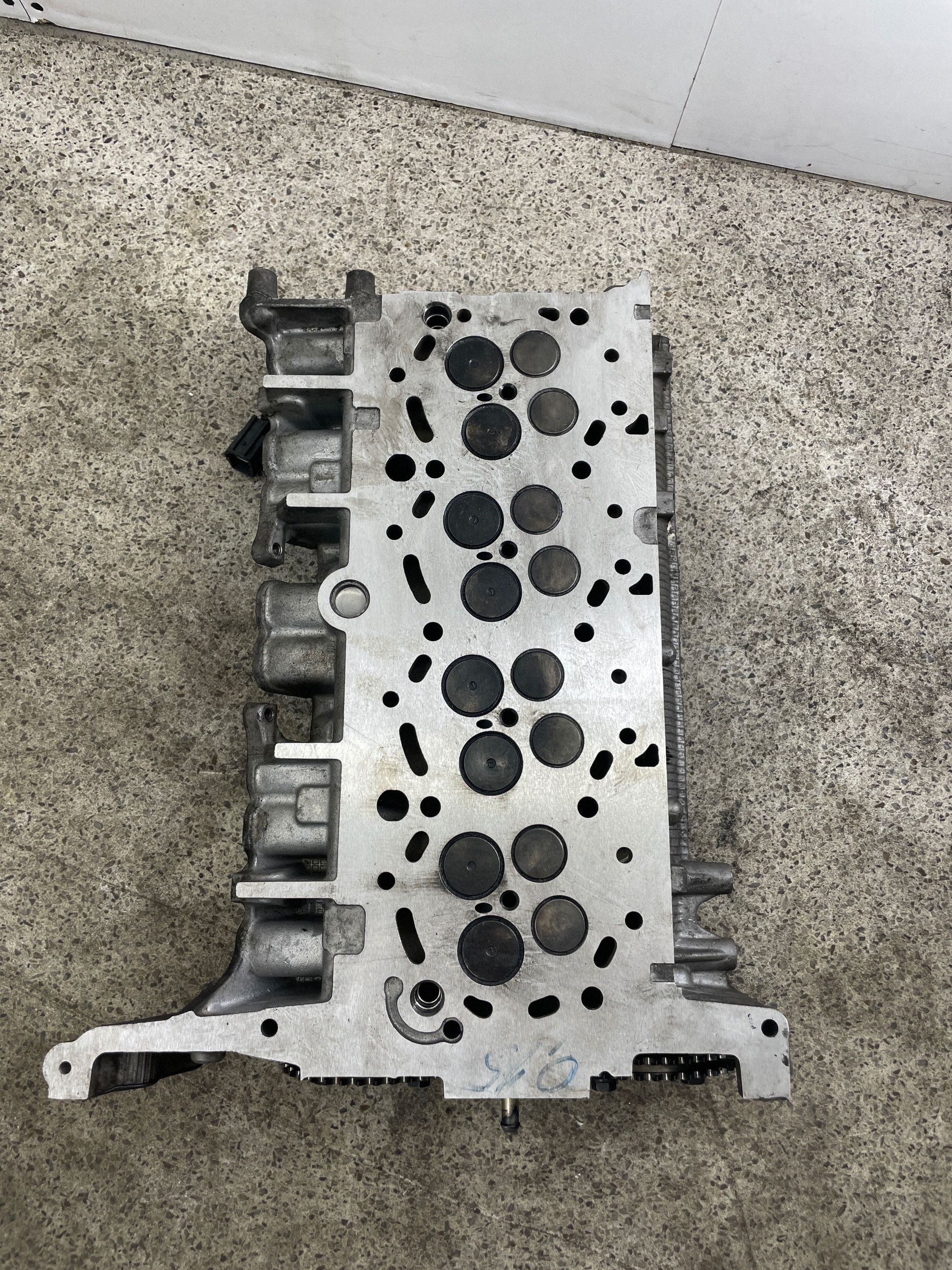 Cabeçote Ford Transit OEM RVU6460 Usado image 4