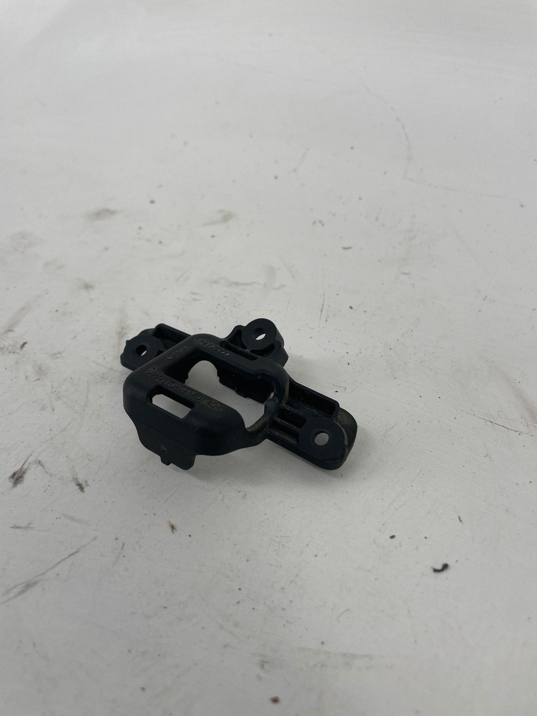 Câmera de Ré Chrysler Pacifica 2018 OEM 17475000 image 3