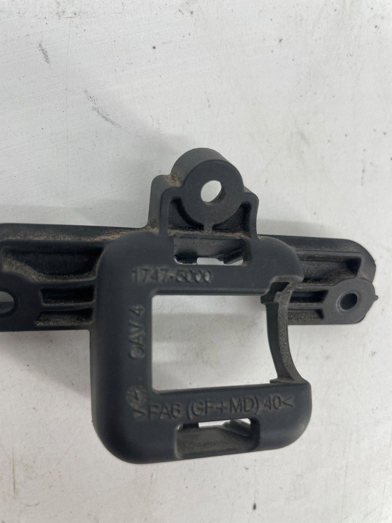 Câmera de Ré Chrysler Pacifica 2018 OEM 17475000 image 7