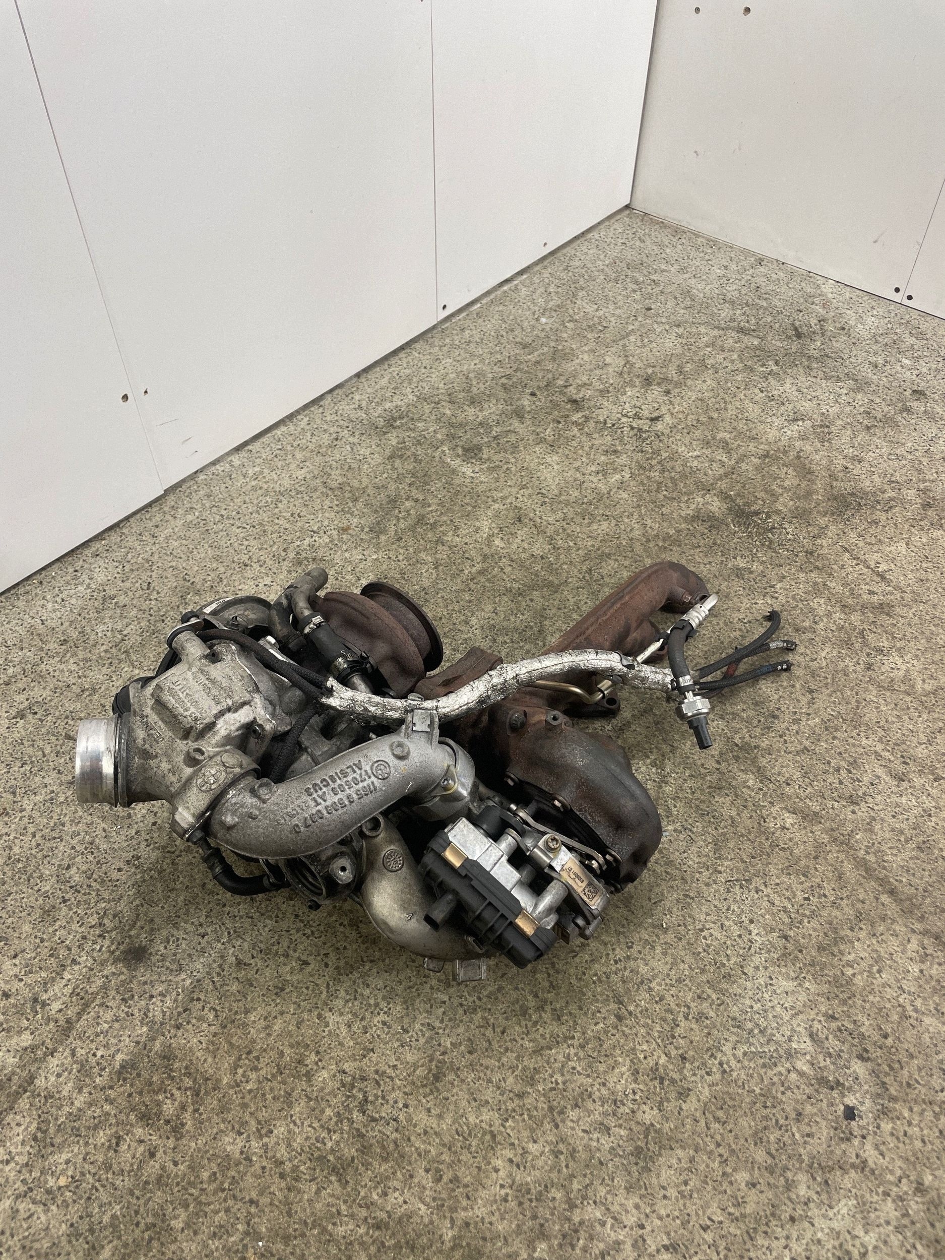Turbo BMW Série 6 F12 F13 8508097 Usado