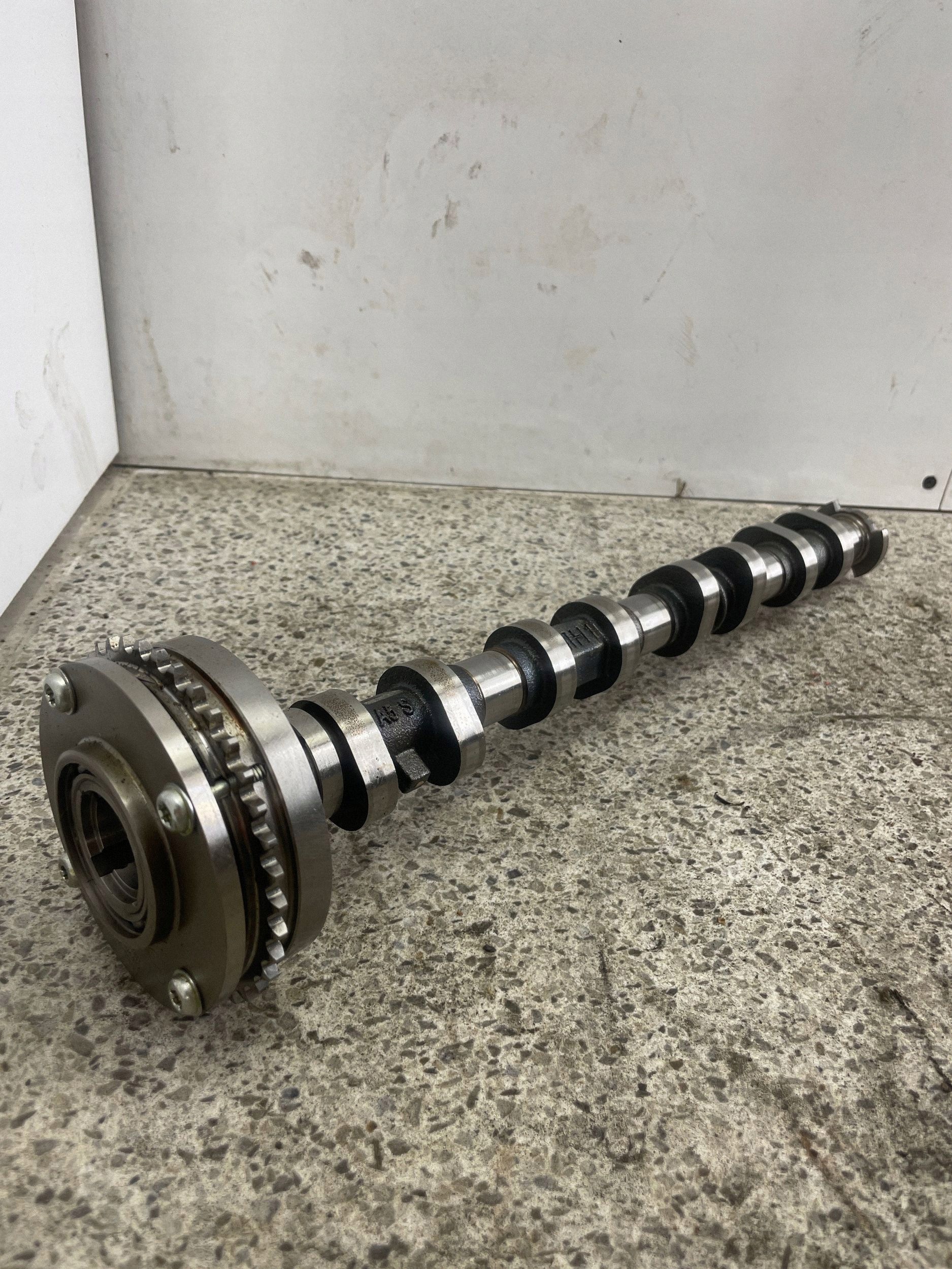 Nokka-akseli Toyota 1305025010 2.5 Hybrid 2020
