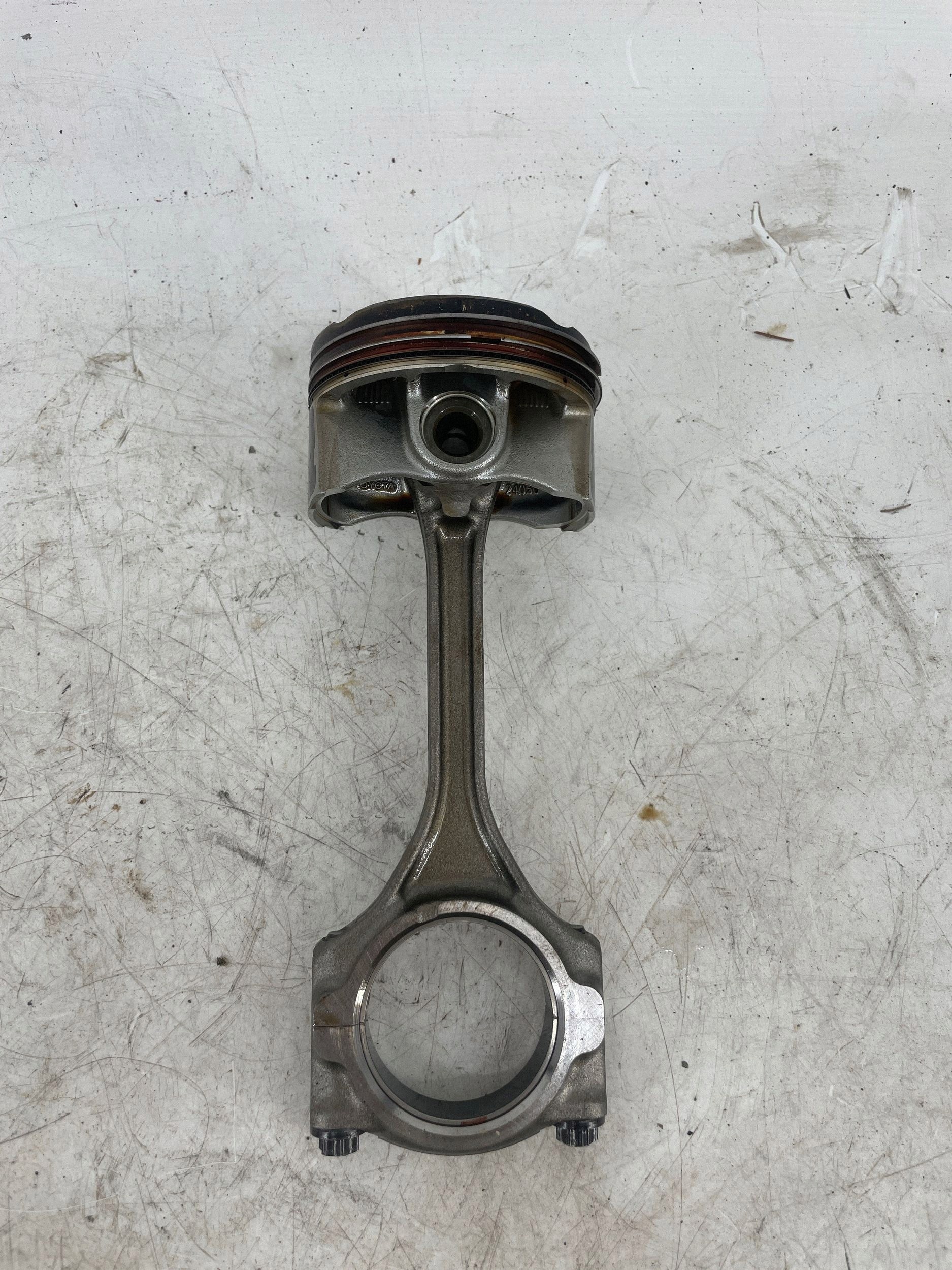 Piston, bielle, vilebrequin M20A Corolla E21 C-HR UX image 2