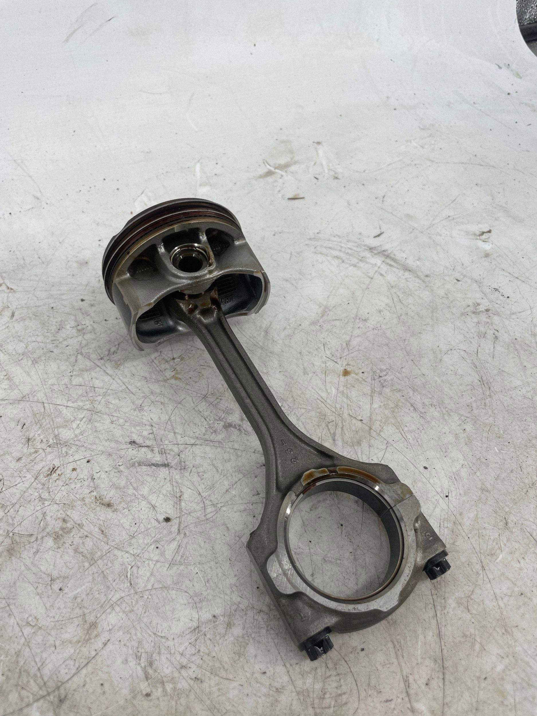 Piston, bielle, vilebrequin M20A Corolla E21 C-HR UX image 5