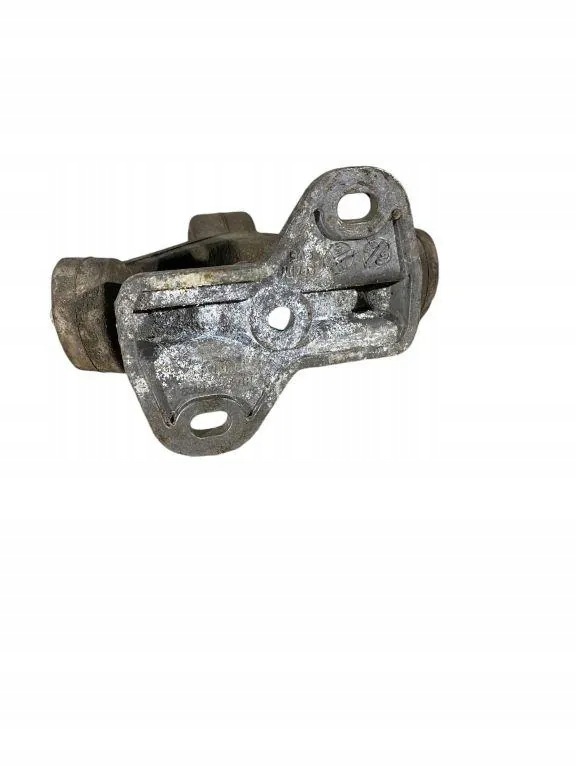 Avgasmontage Audi A4 B7 3.0 bensin 2004 4B0253663 image 3