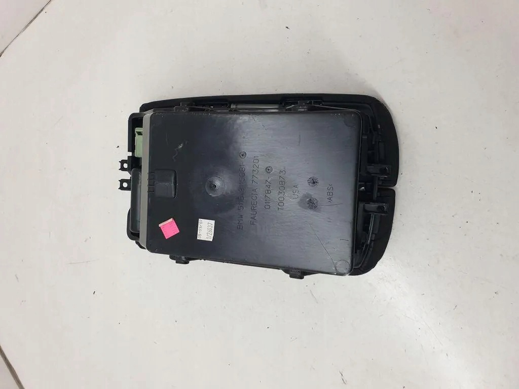 Accoudoir avant BMW X5 E70 2007-2013 image 4