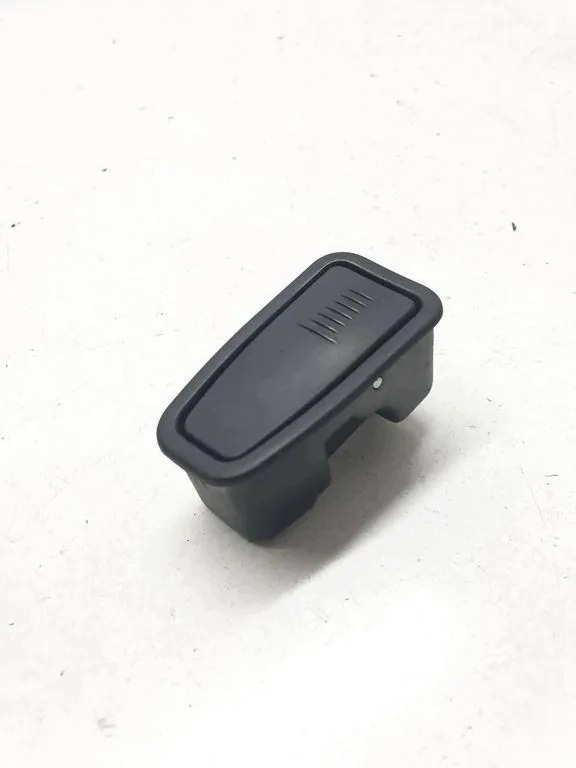 Armrest KIA SPORTAGE JE/KM 1F84710050 2.0D 103kW 2007