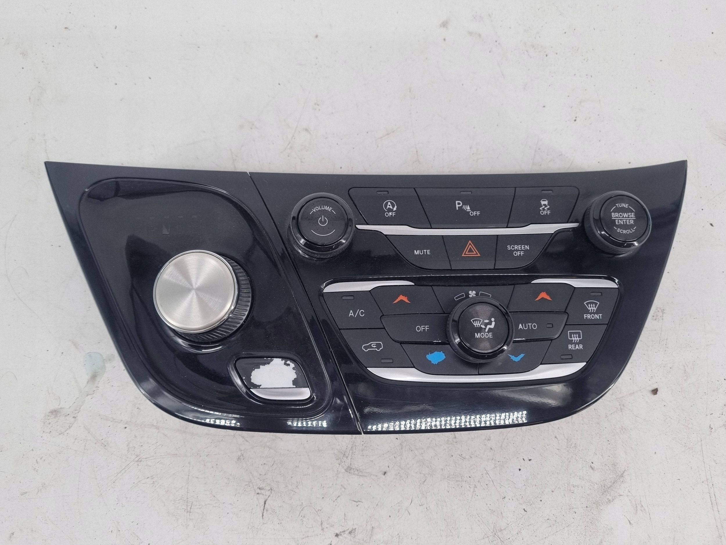 Chrysler Pacifica 2018 Panneau Climatisation P6EV471X8AB image 2