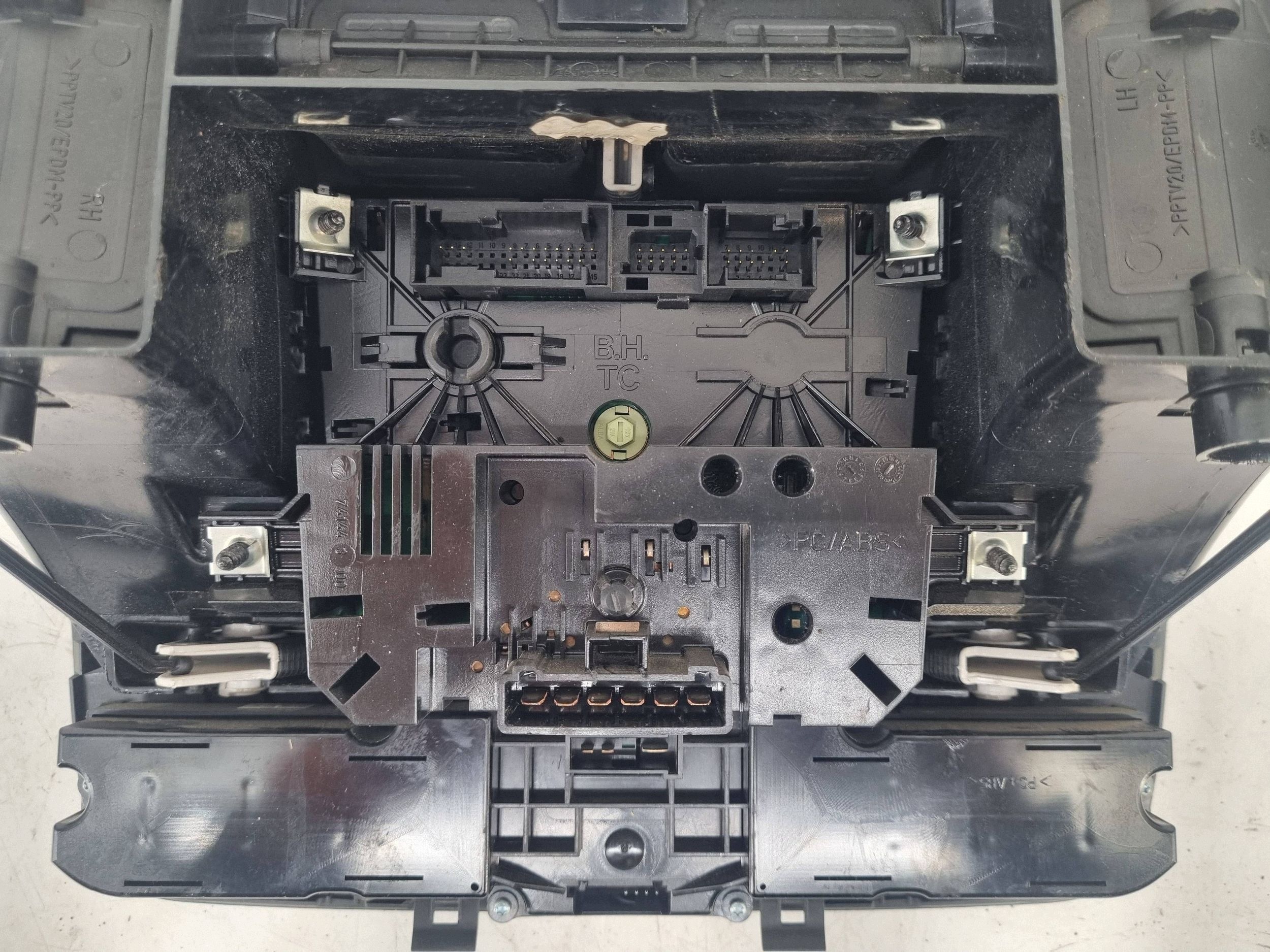 Klimatpanel Mercedes Vito W639 5HB008512 image 5