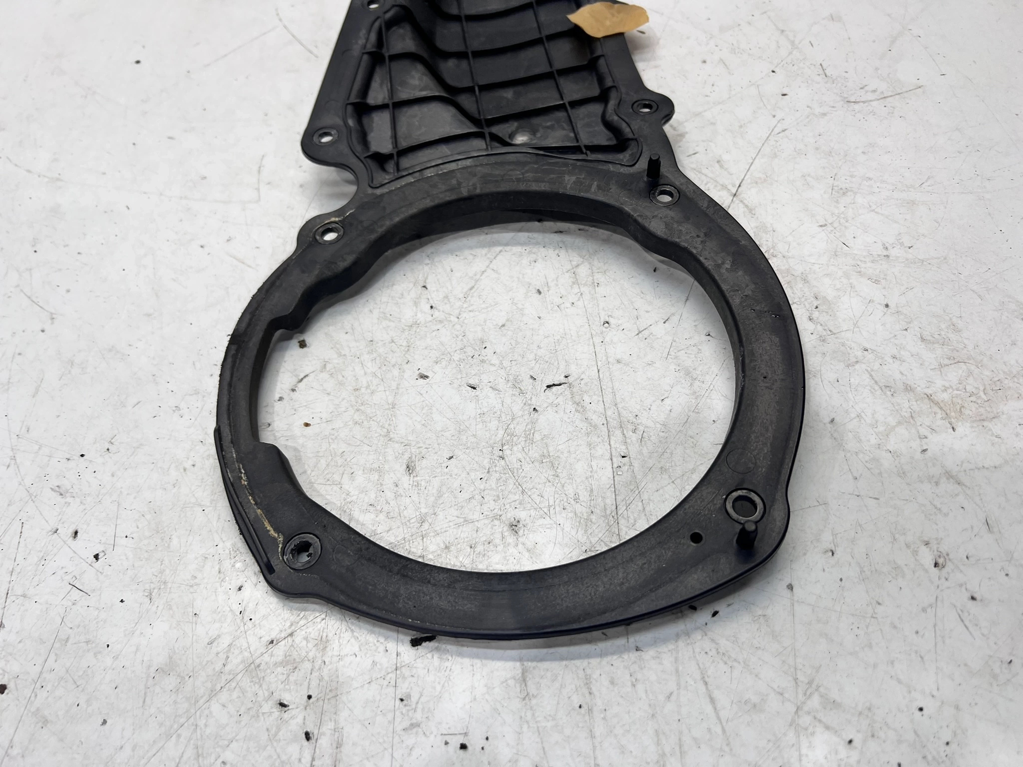 Kaiuttimen kiinnike Audi A6 4G0837103A