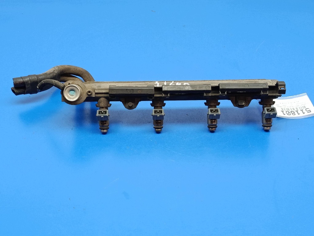 VW Lupo 1.4 16V Einspritzleiste 036133319B