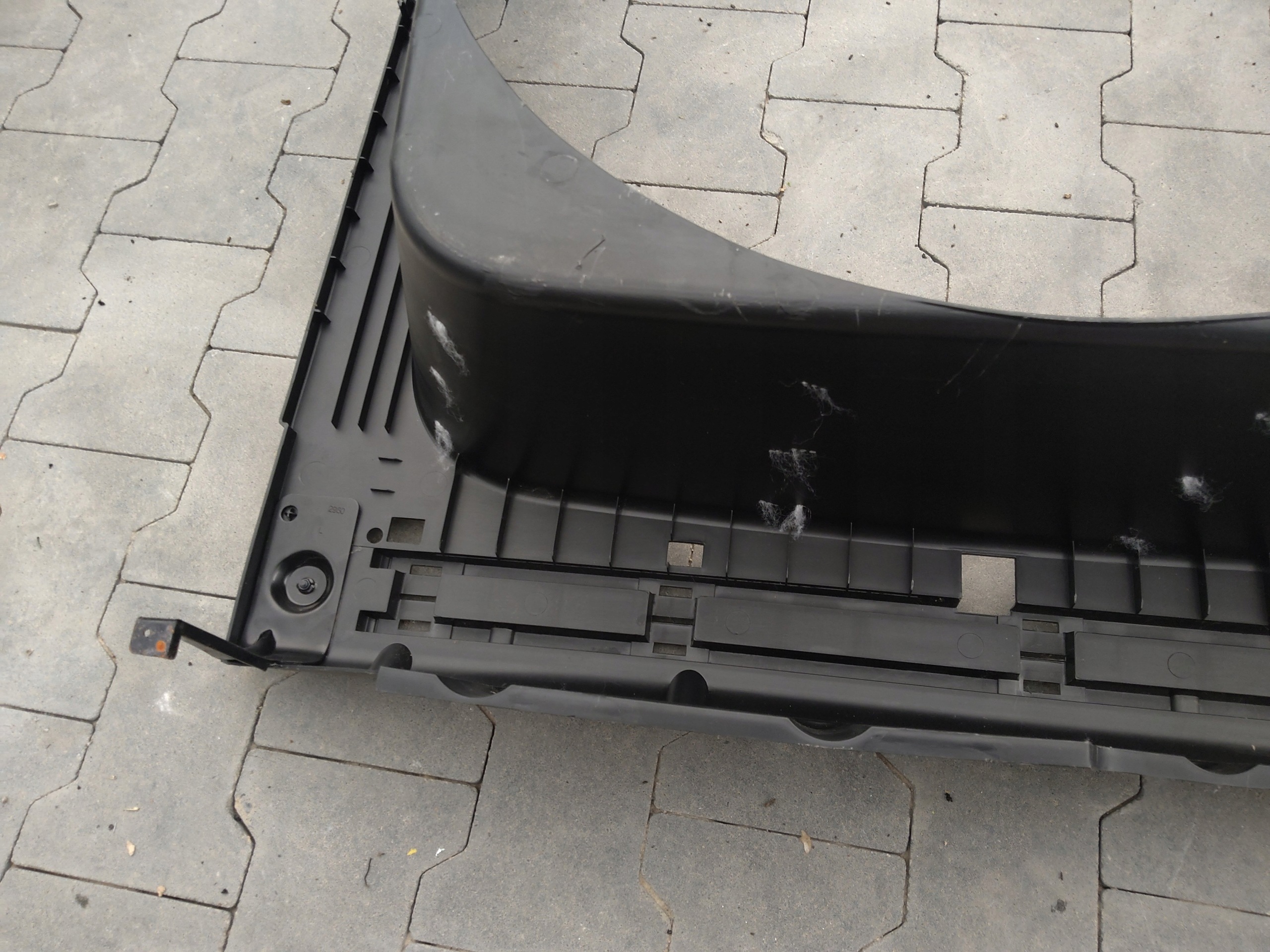Jeep Grand Cherokee 10- Kofferraum-Einlage OEM 68083016AD image 9