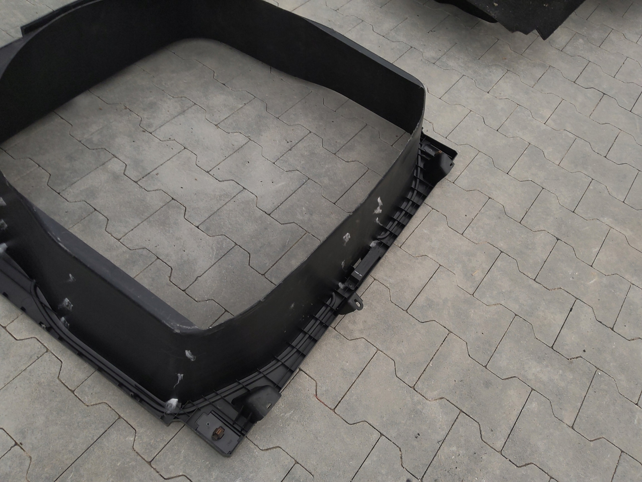 Jeep Grand Cherokee 10- Kofferraum-Einlage OEM 68083016AD image 10