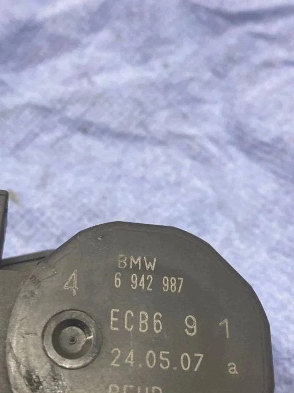 BMW E61 3.0d Klepdeksel Actuator 240507 image 4