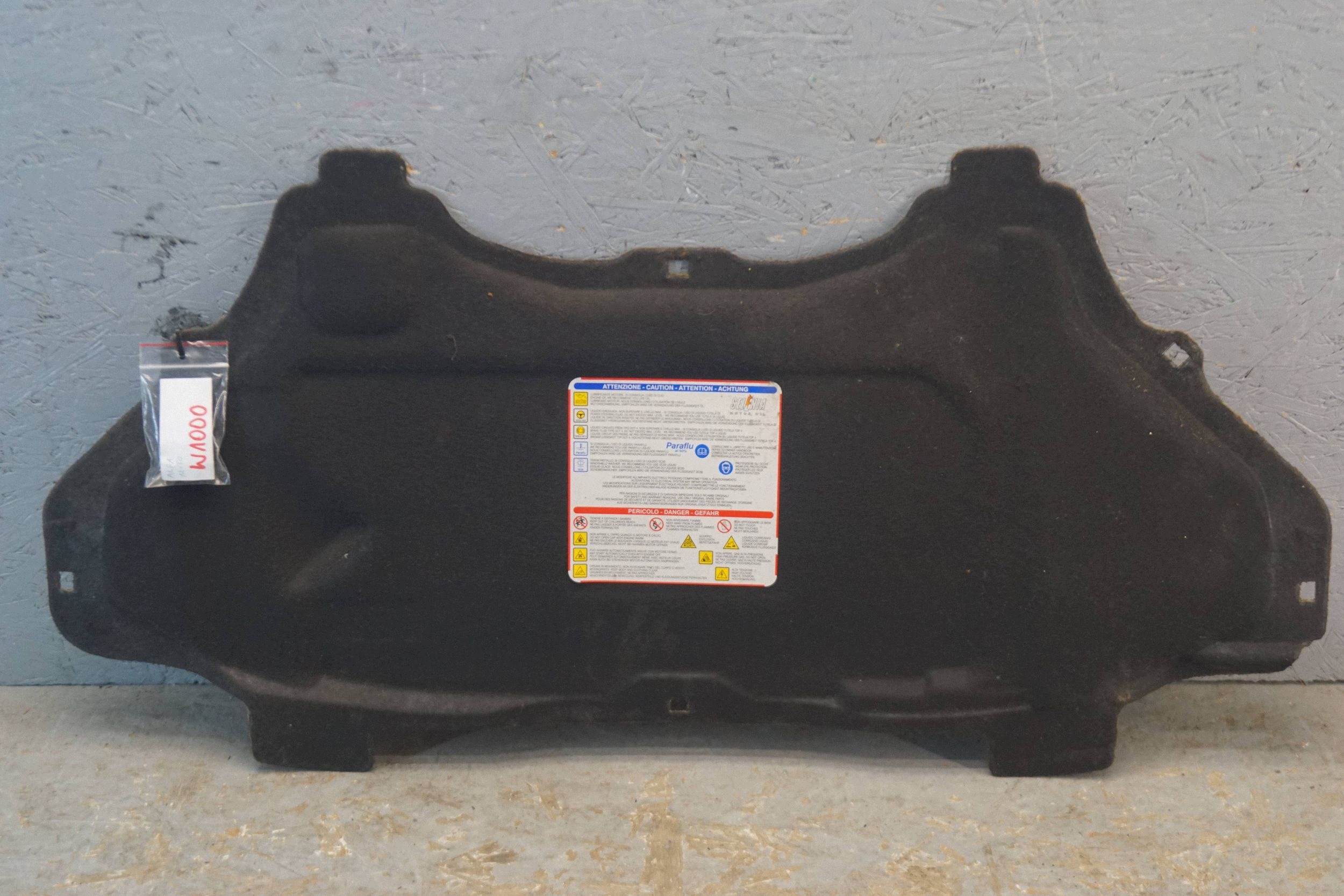 Insulation de capot Alfa Romeo Mito (JKM27372) image 2