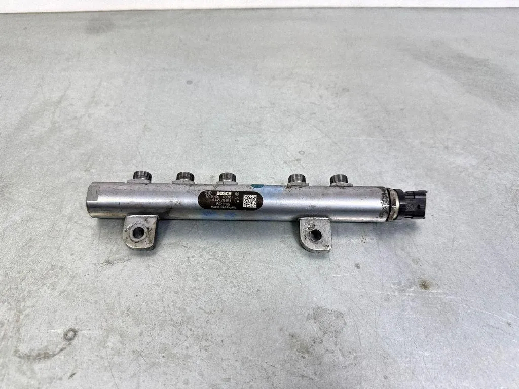 Conduite carburant Jeep Grand Cherokee IV 005867L4 image 2