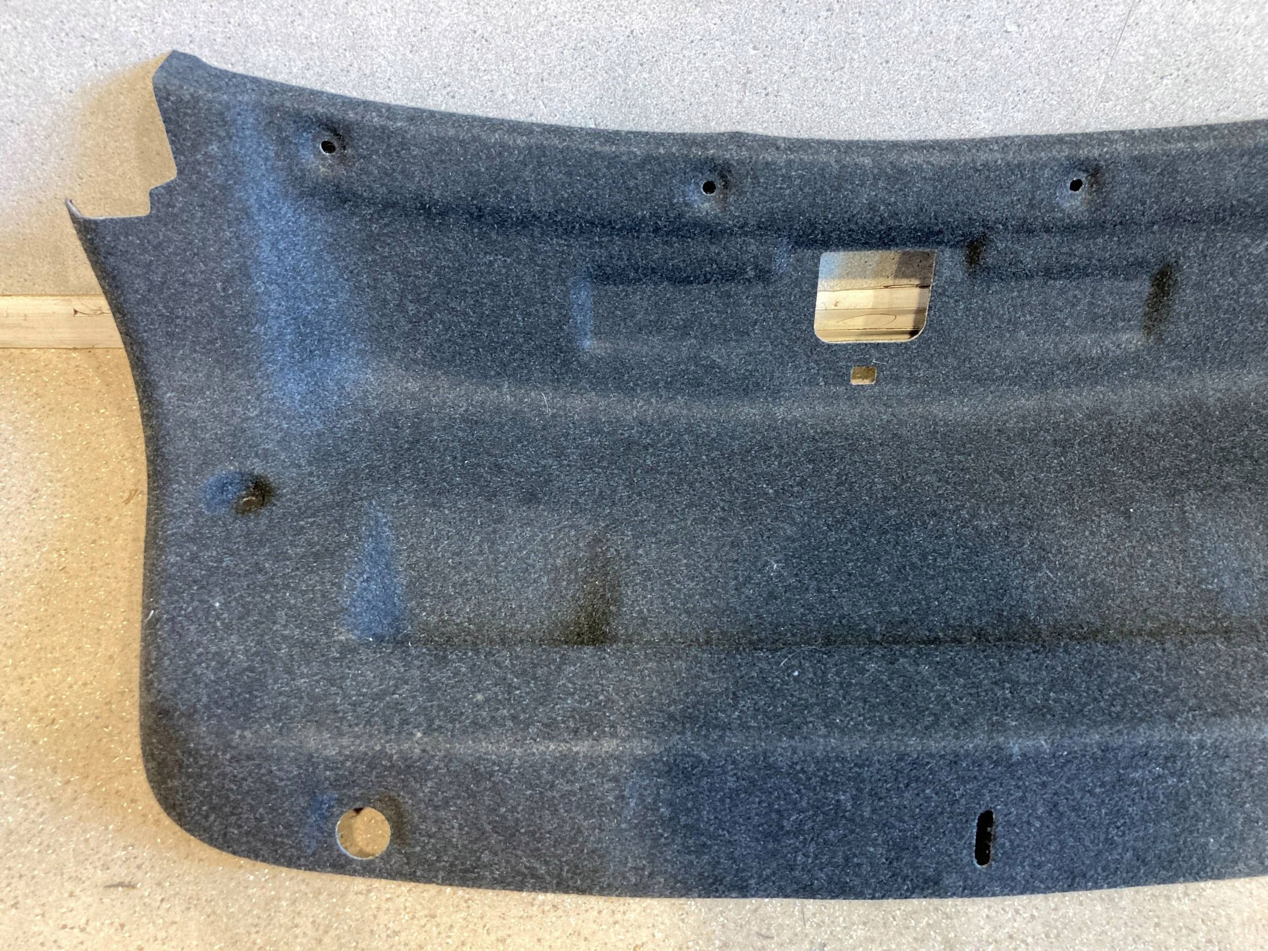 BMW 3 G20 taka klapi sivupaneli 7430622
