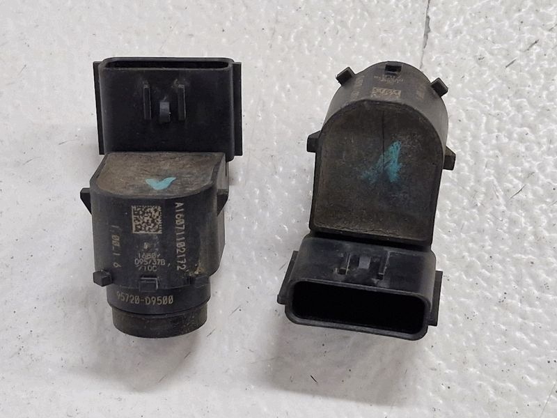 Kia Sportage IV PDC Parking Sensor 95720-D9500 image 3