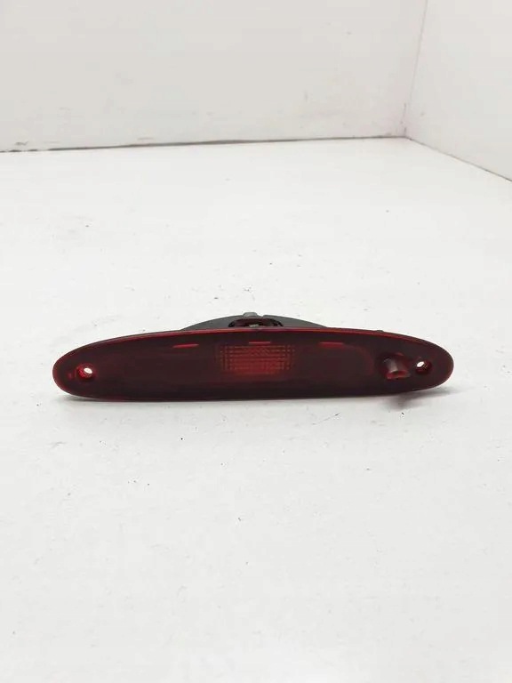 Feu stop supplémentaire Chrysler Voyager IV 048577214AB image 2