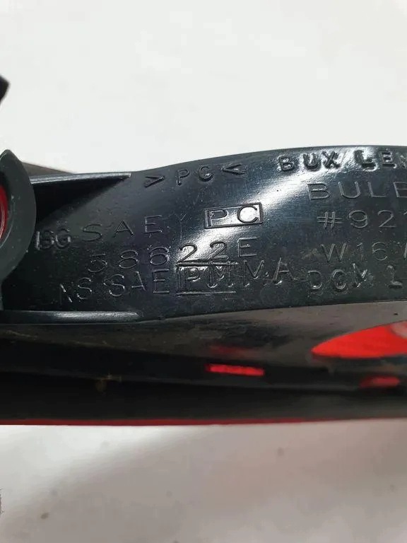 Feu stop supplémentaire Chrysler Voyager IV 048577214AB image 5