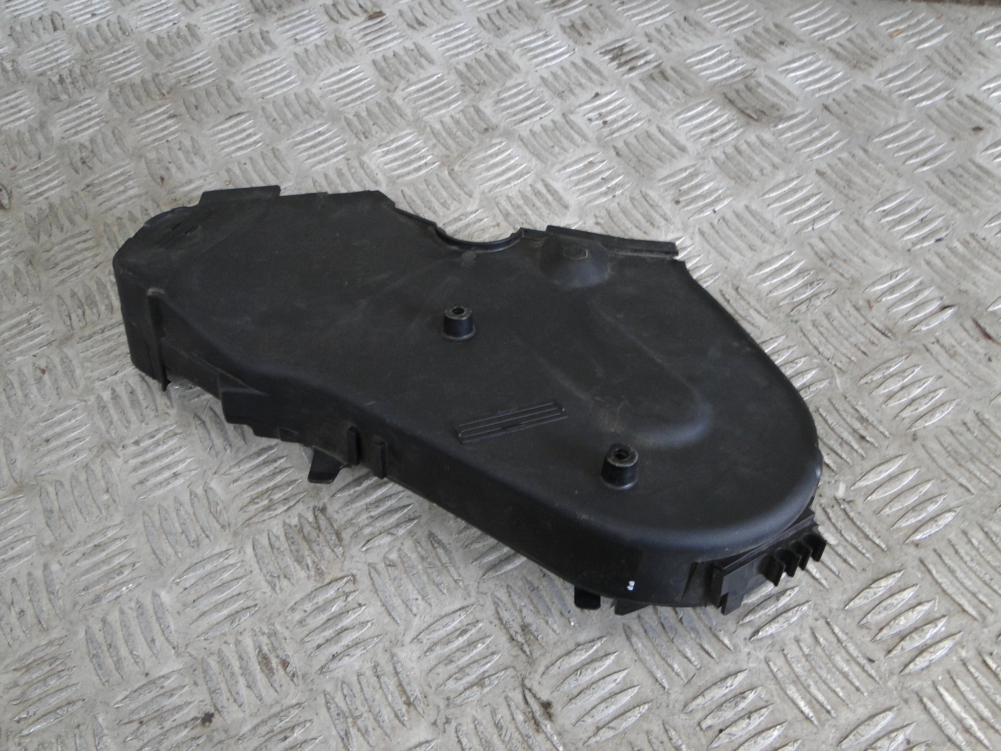 Cubierta de distribución VW Golf VII 2.0 TDI 04L109107F