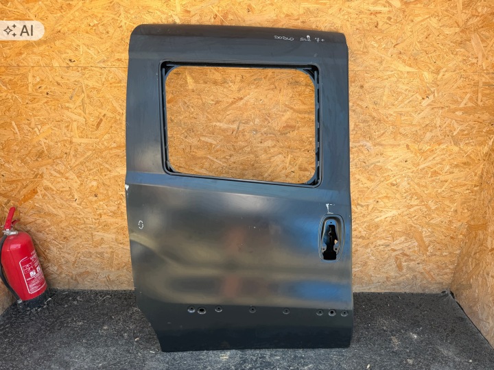 Fiat Doblo II 2010-2022 Opel Combo D 2011-2018 oikea sivusiipi käytetty