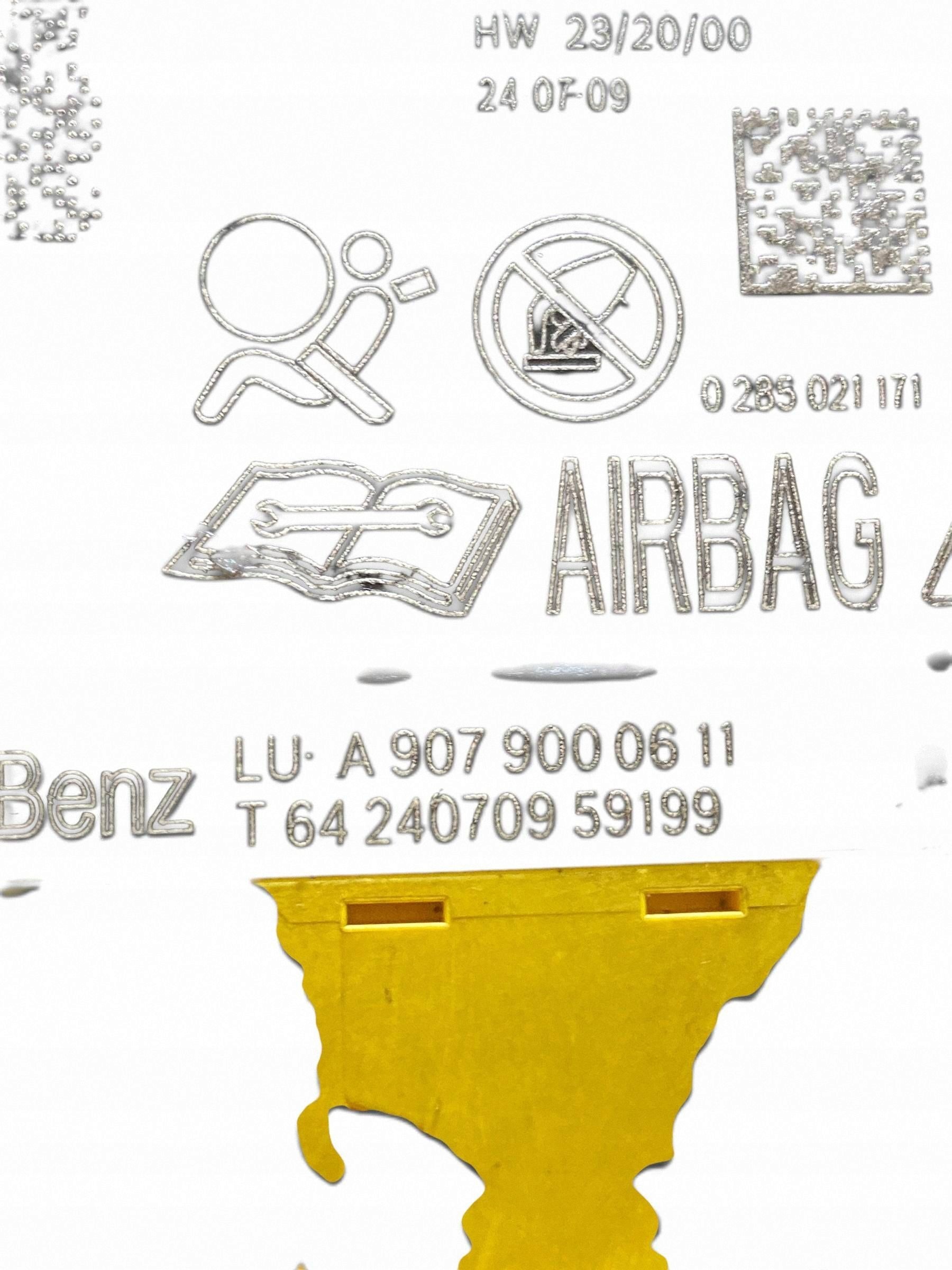 Mercedes W907 W910 Airbag-Modul A9079000611 image 3