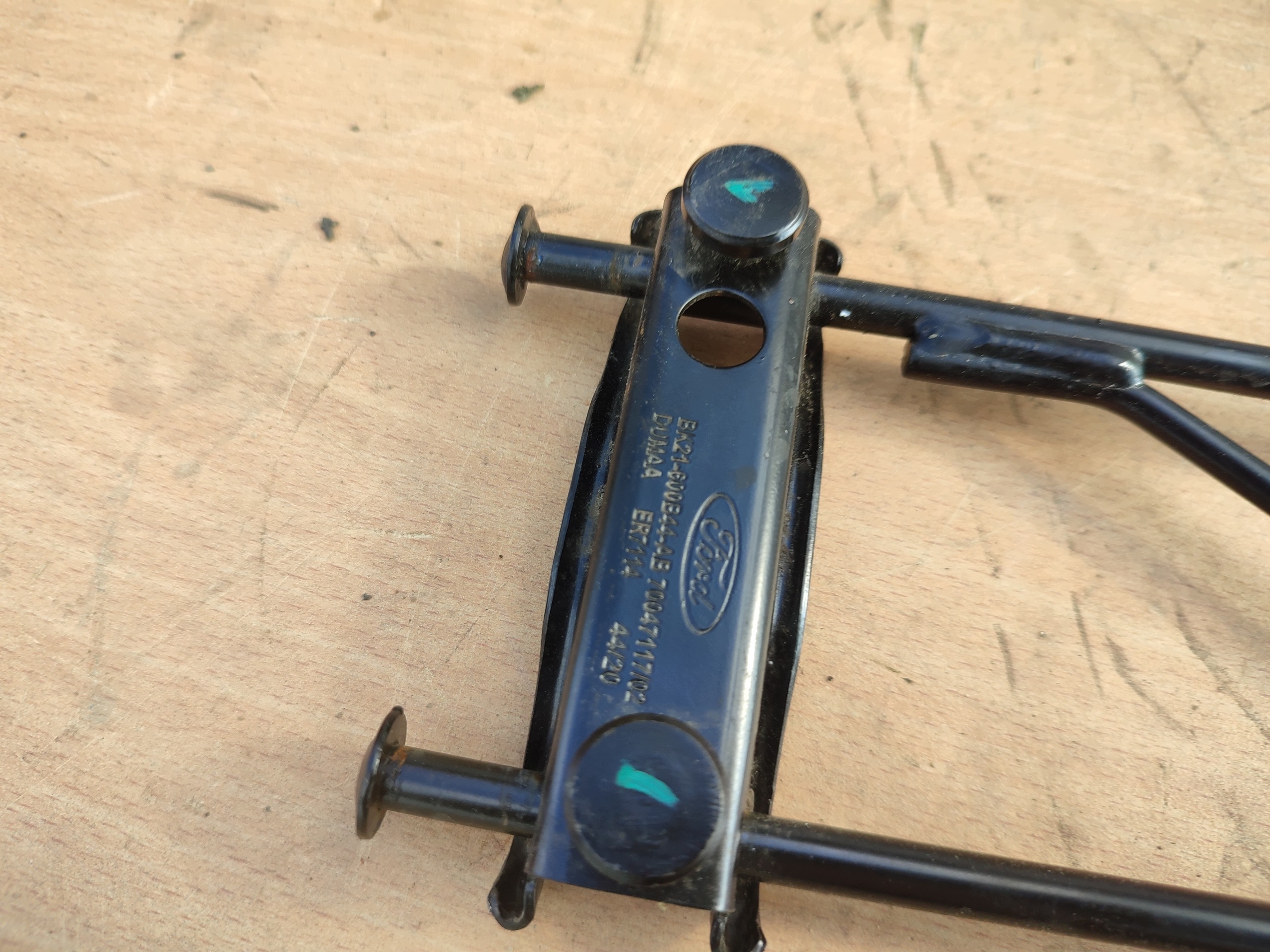 Soporte Rueda Repuesto Ford Custom BK21-600B44-AB image 7