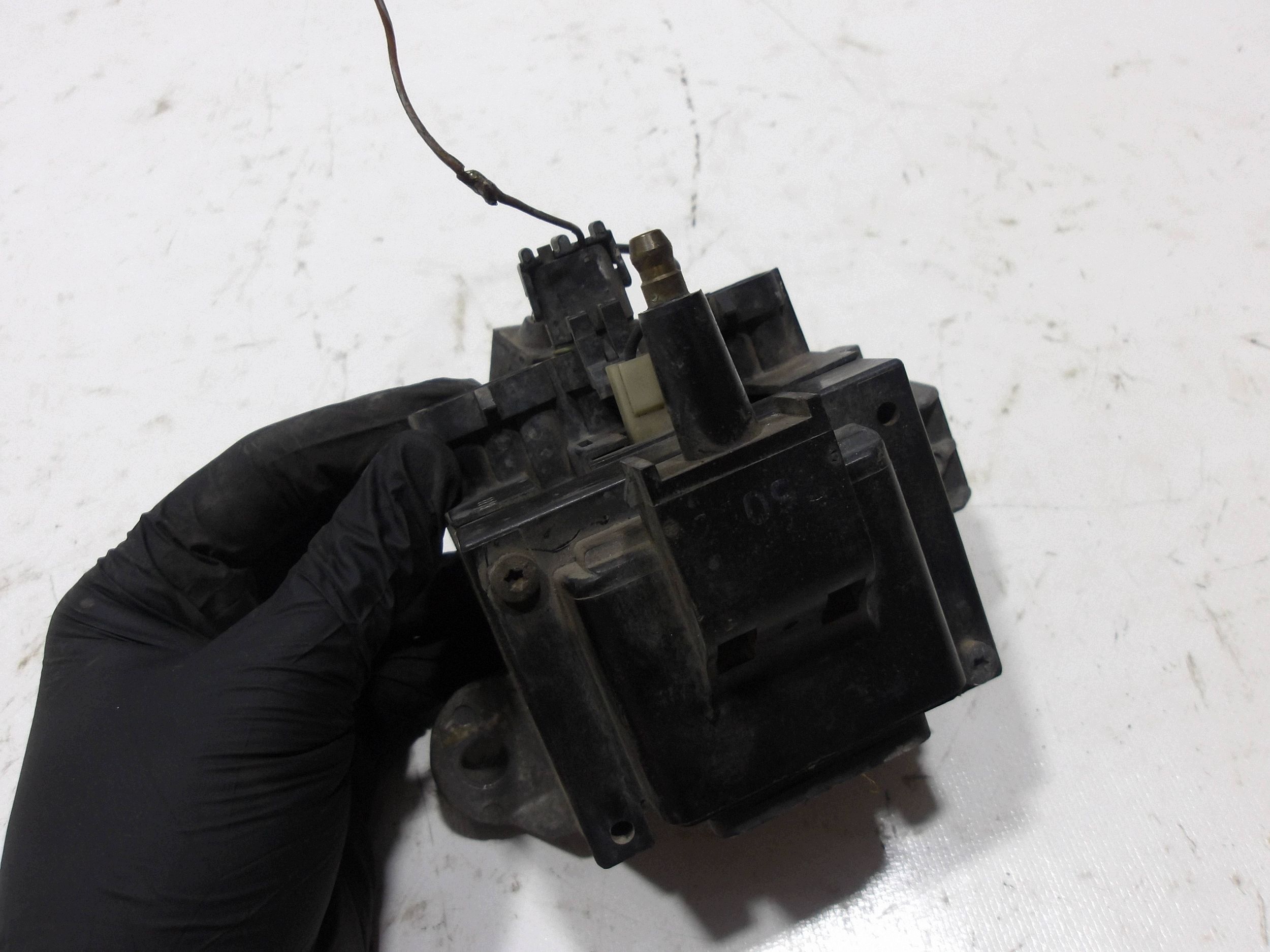 Ignition Coil S102020003 Volvo 460 1.8 Used image 5