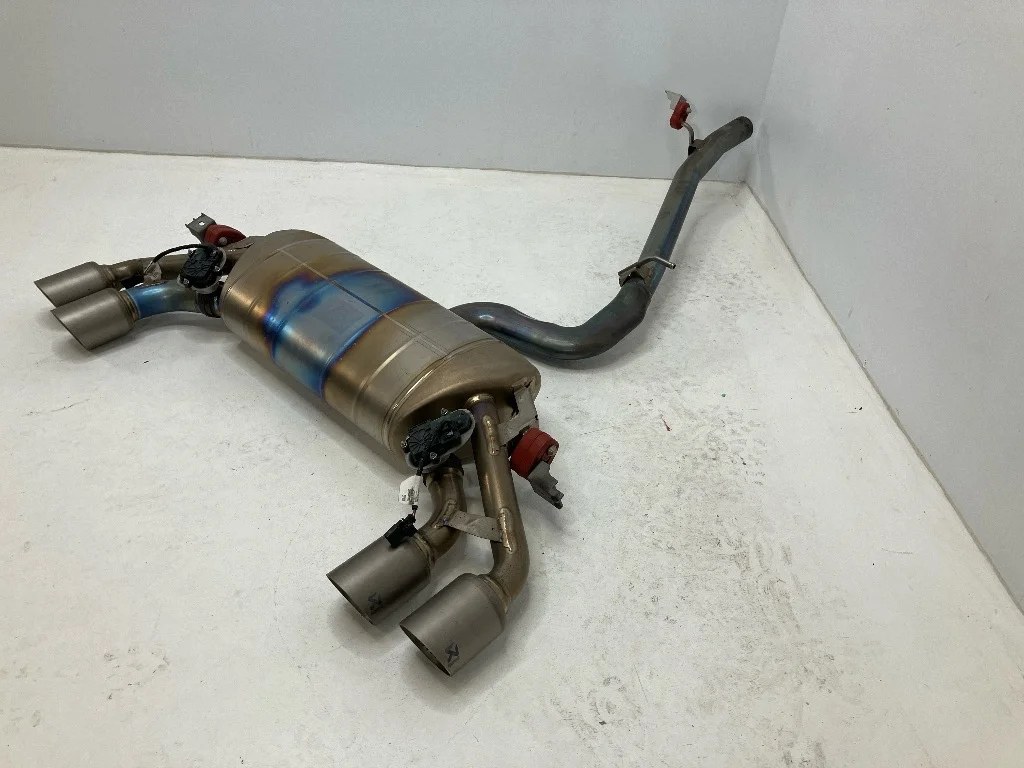 Système d'échappement VW Golf VIII 5H6253181AG image 2