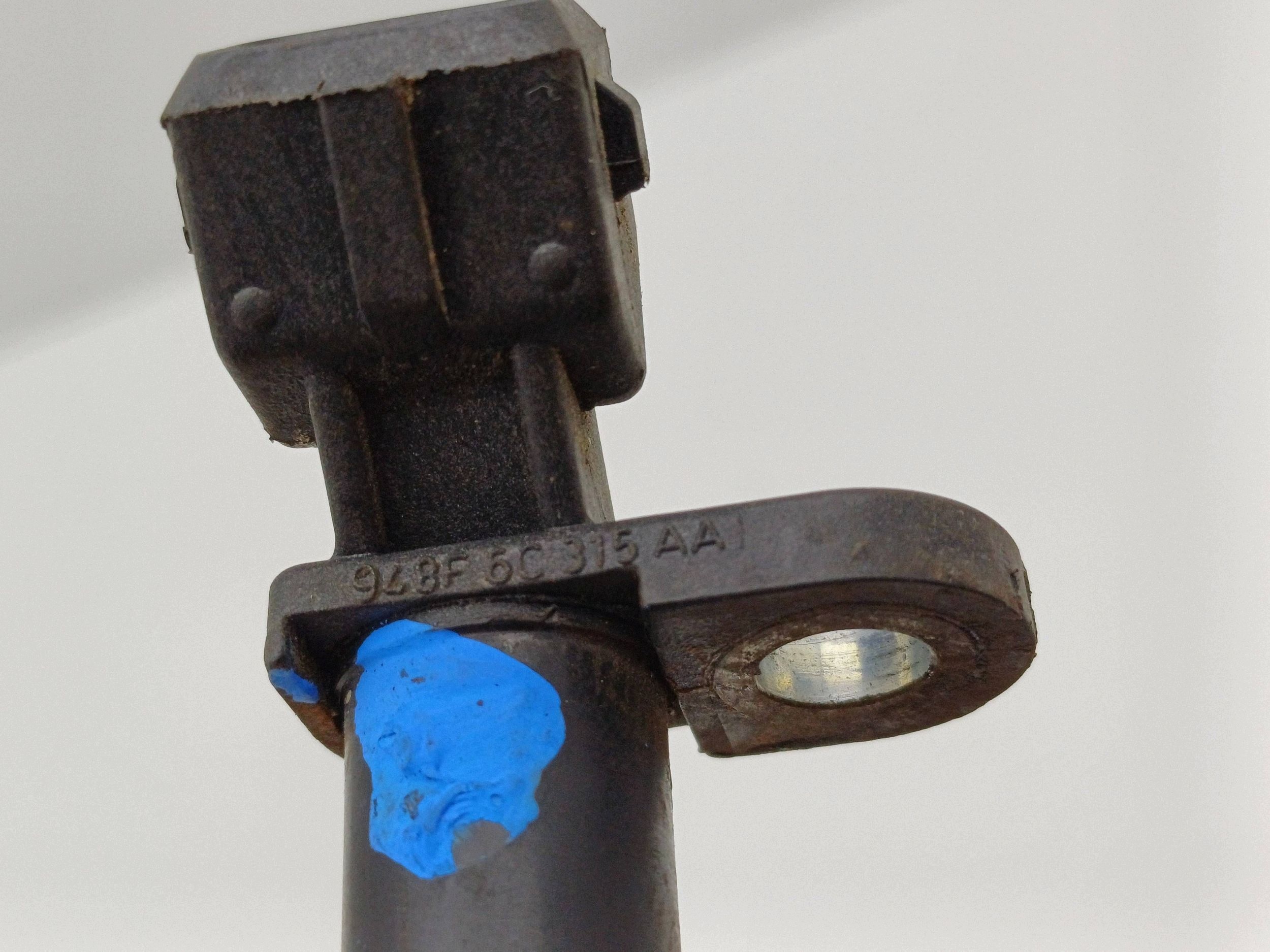 Crankshaft Position Sensor Ford Fiesta IV image 4
