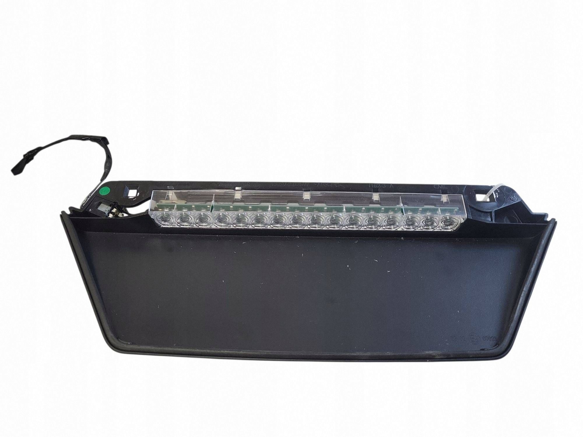 Feu stop Renault Laguna III 265900001R image 2