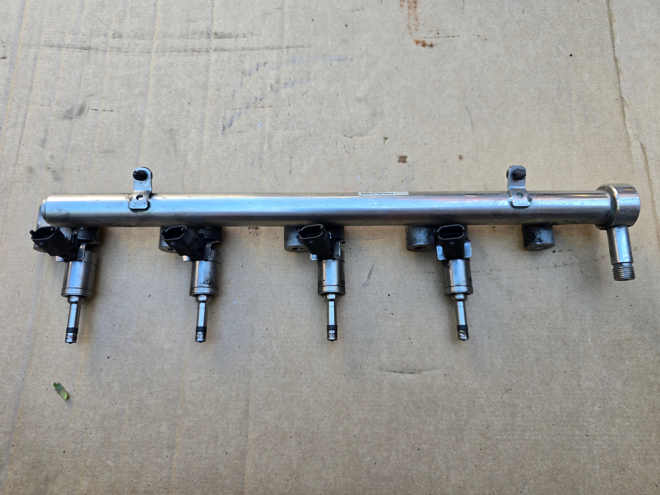 Rampes d'injecteurs Volvo Ford 2.0 Ecoboost image 3