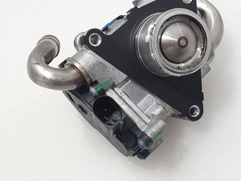 EGR-venttiili VW Passat B8 2.0TDI 72147559D