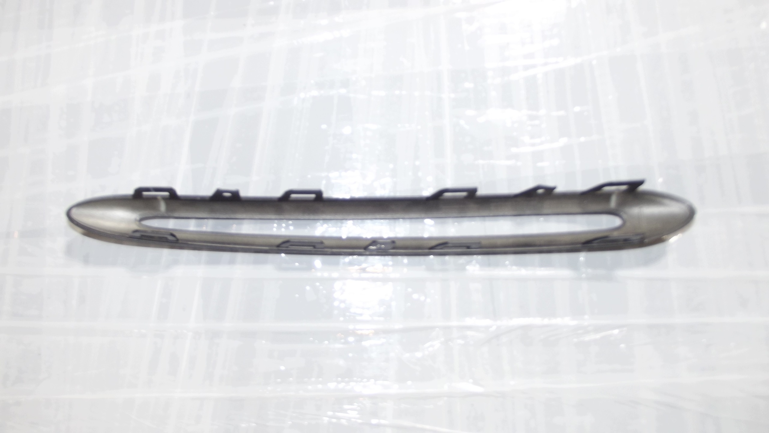 Moldura parachoques Mercedes W246 A2468851374 image 3