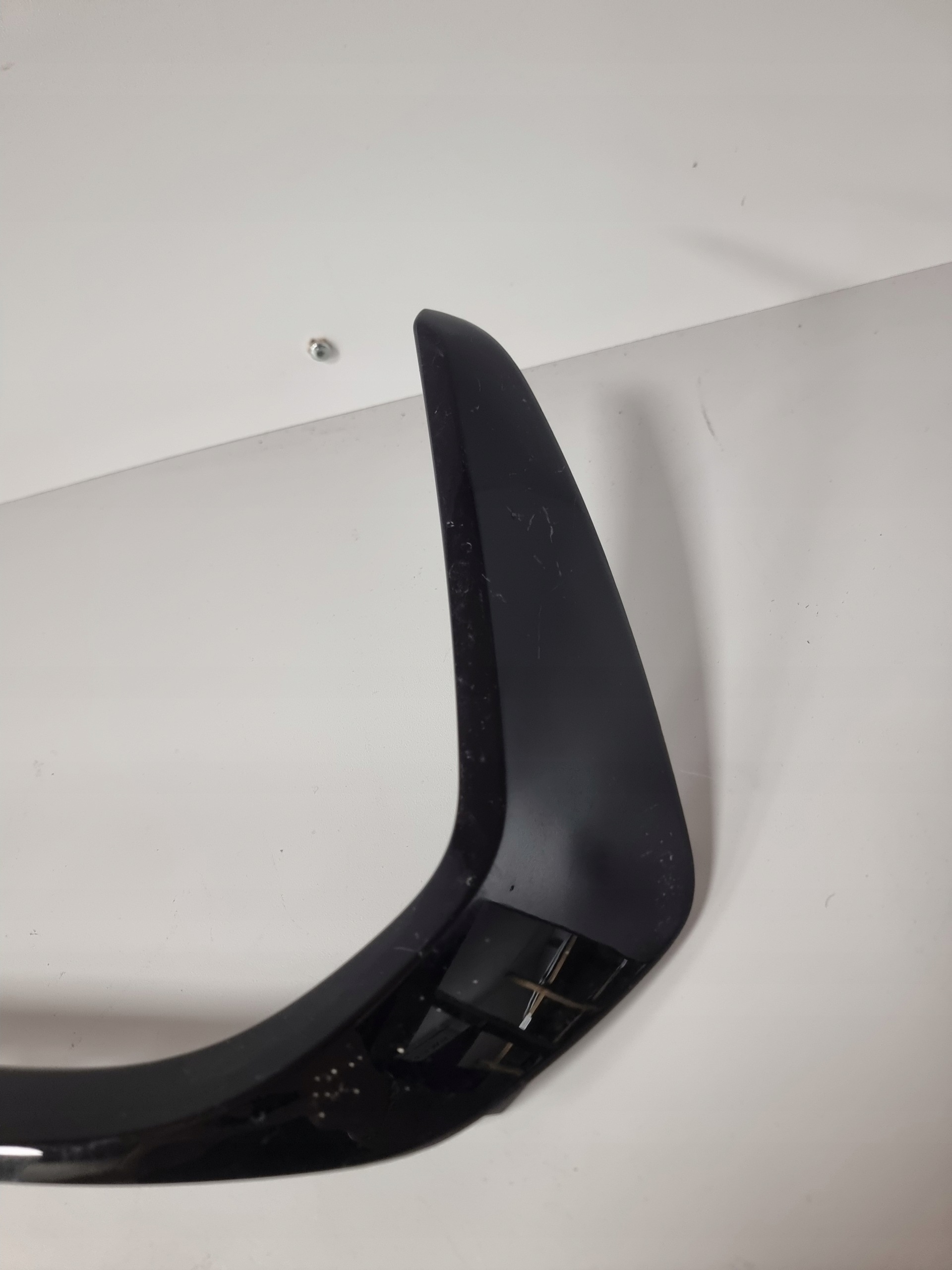 Audi S8 D5 Front Bumper Trim 4N0853321F image 5